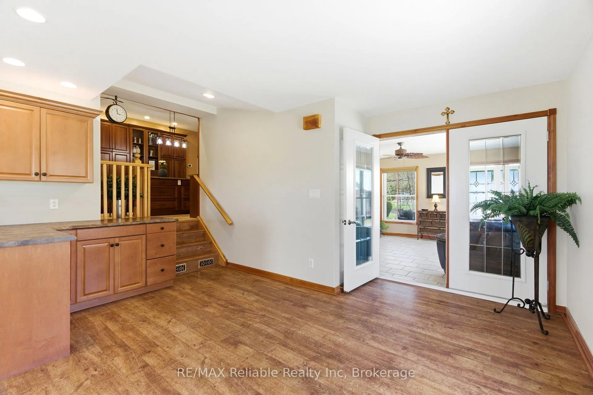 Photo 8 of 42308 Blyth Road, Huron East, Grey — HOMEH