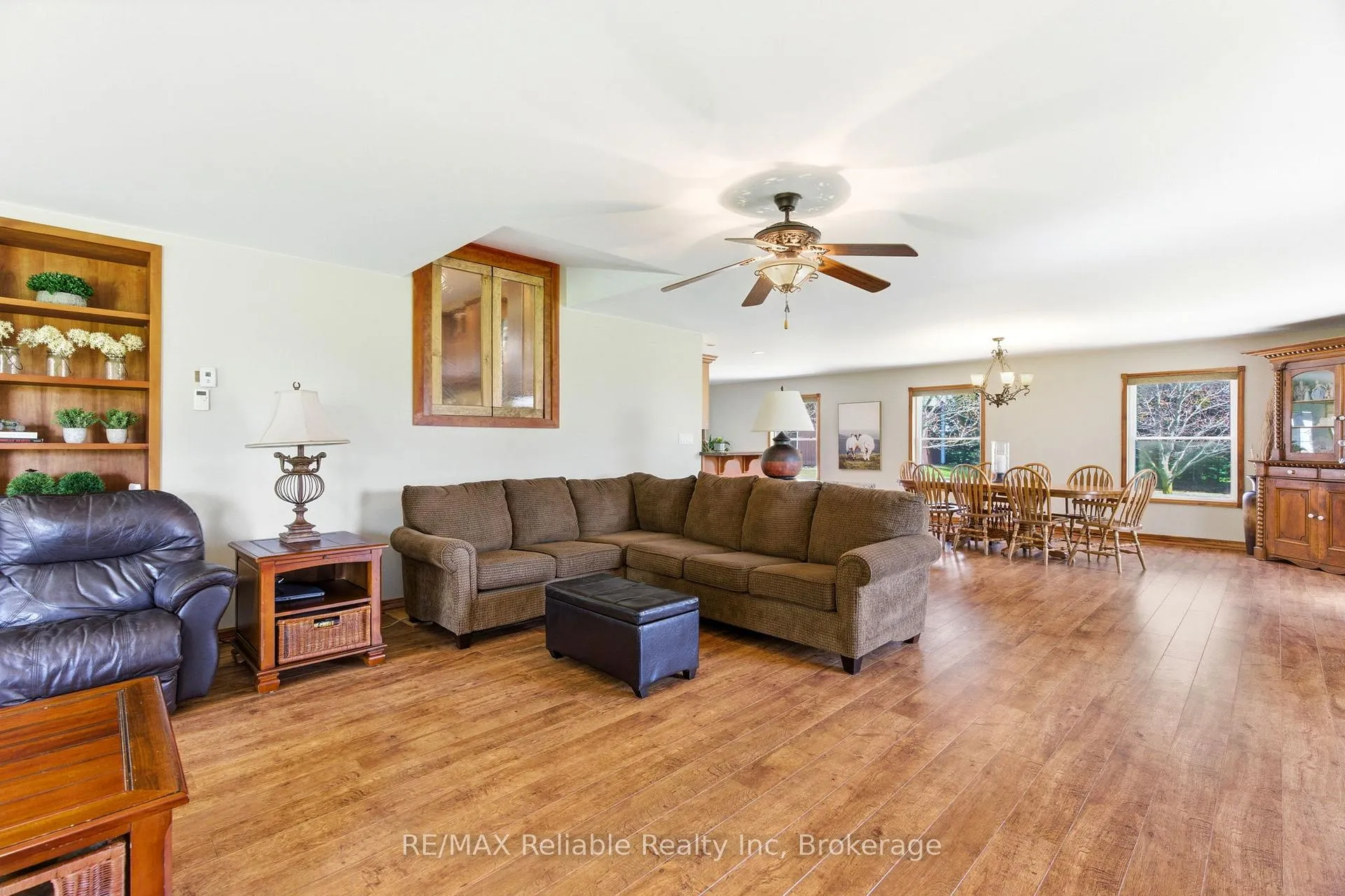 Photo 11 of 42308 Blyth Road, Huron East, Grey — HOMEH