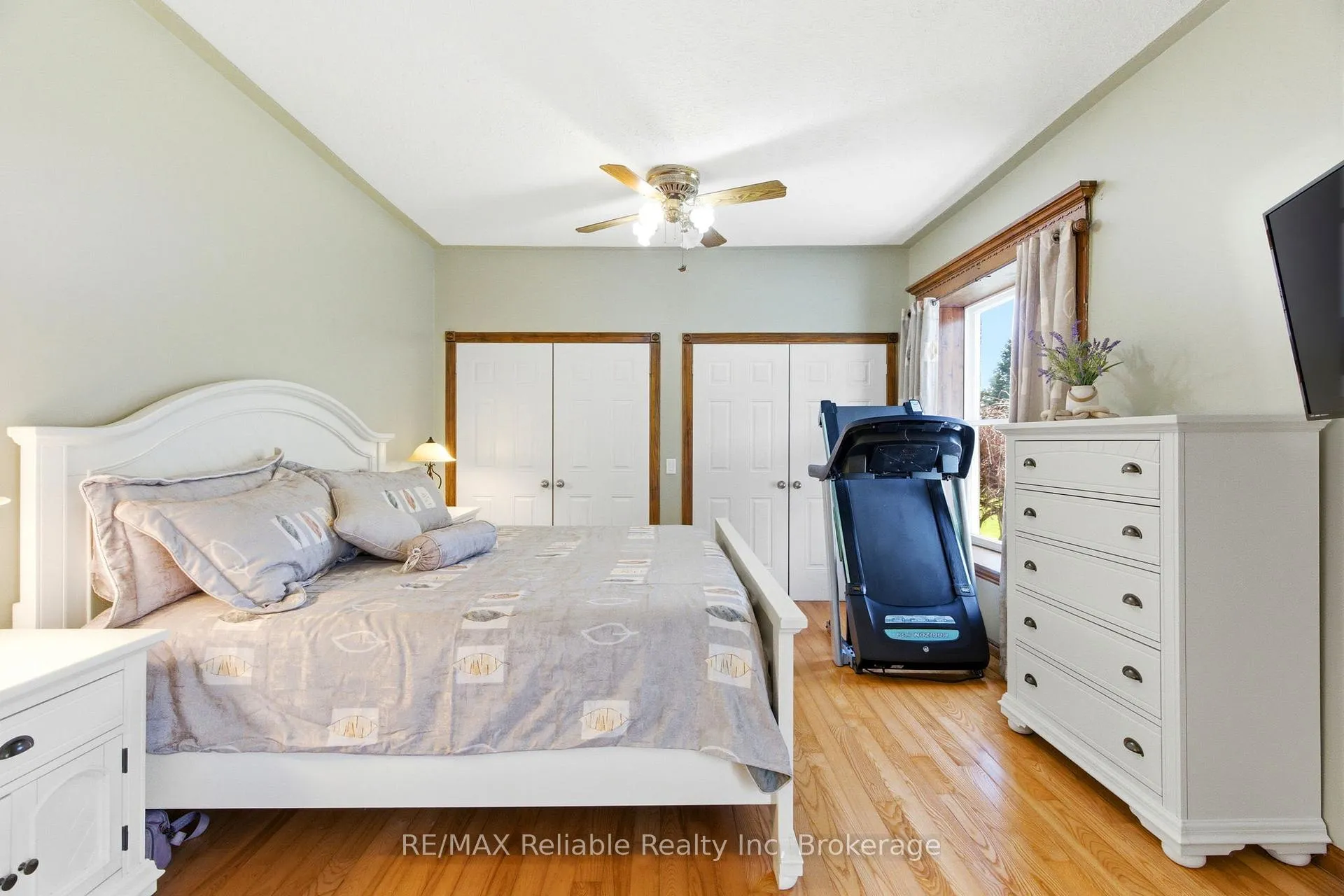 Photo 18 of 42308 Blyth Road, Huron East, Grey — HOMEH