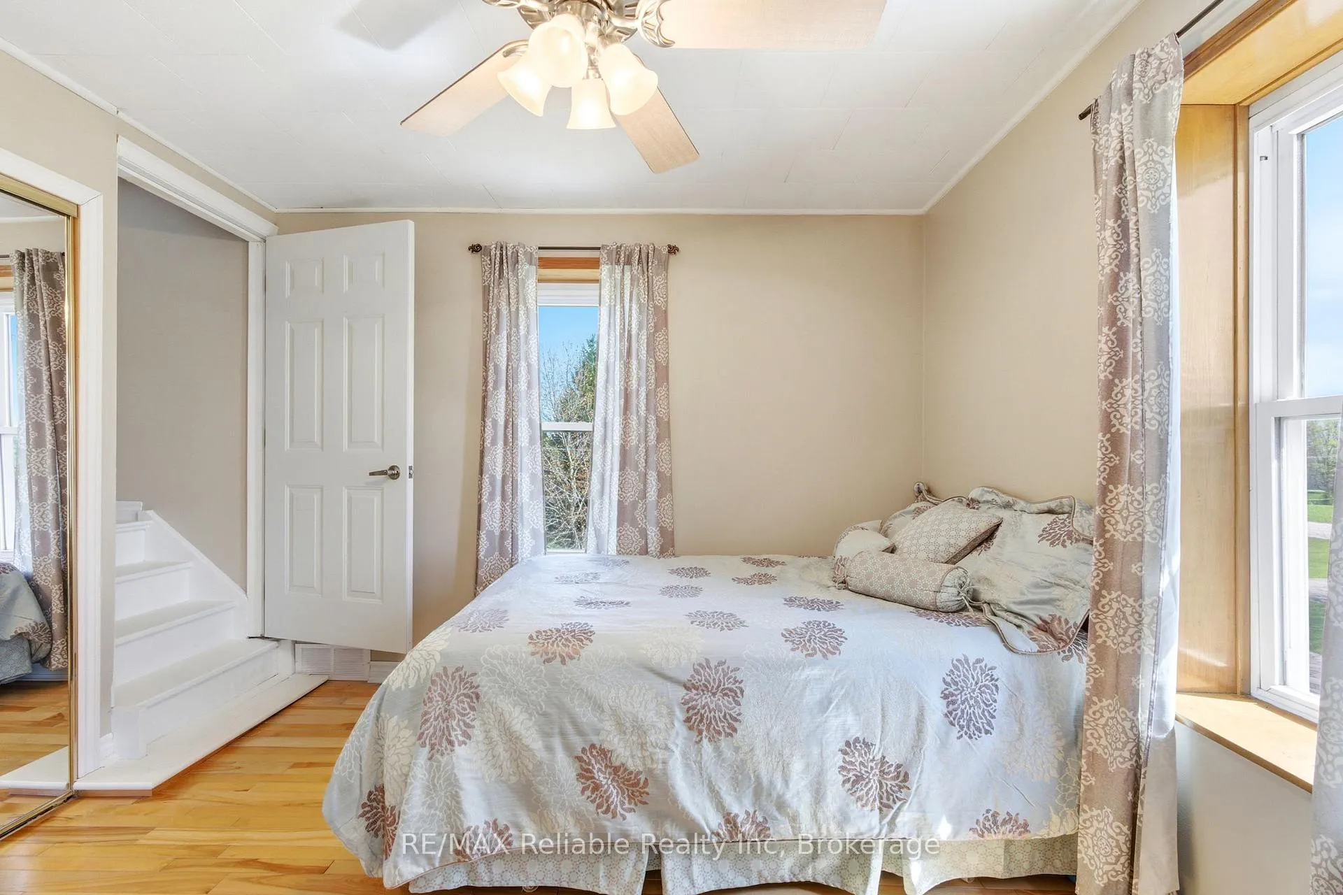 Photo 22 of 42308 Blyth Road, Huron East, Grey — HOMEH