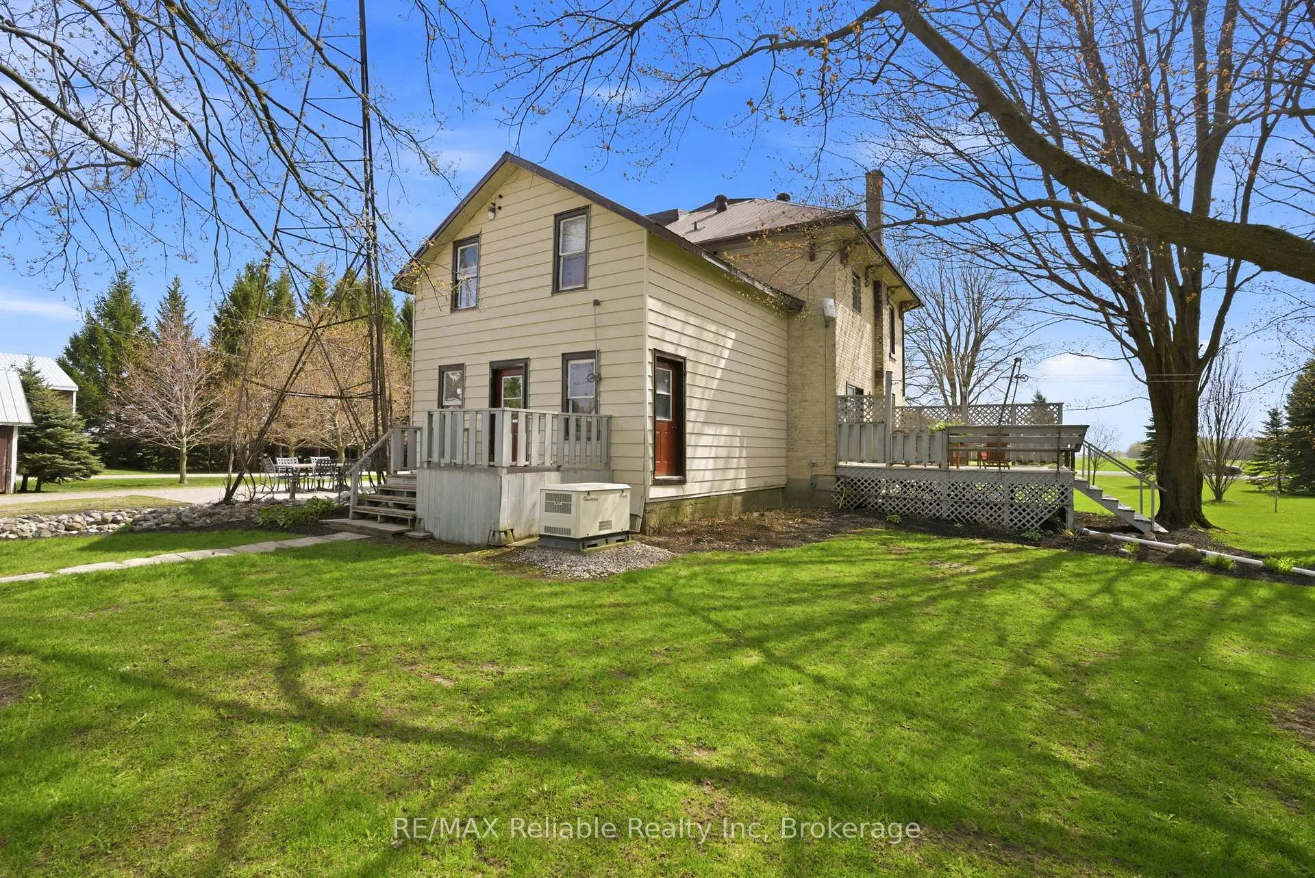 Photo 35 of 42308 Blyth Road, Huron East, Grey — HOMEH