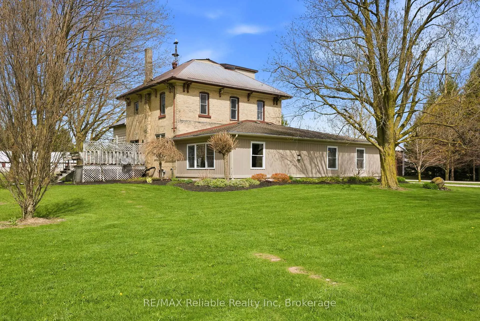 Photo 37 of 42308 Blyth Road, Huron East, Grey — HOMEH