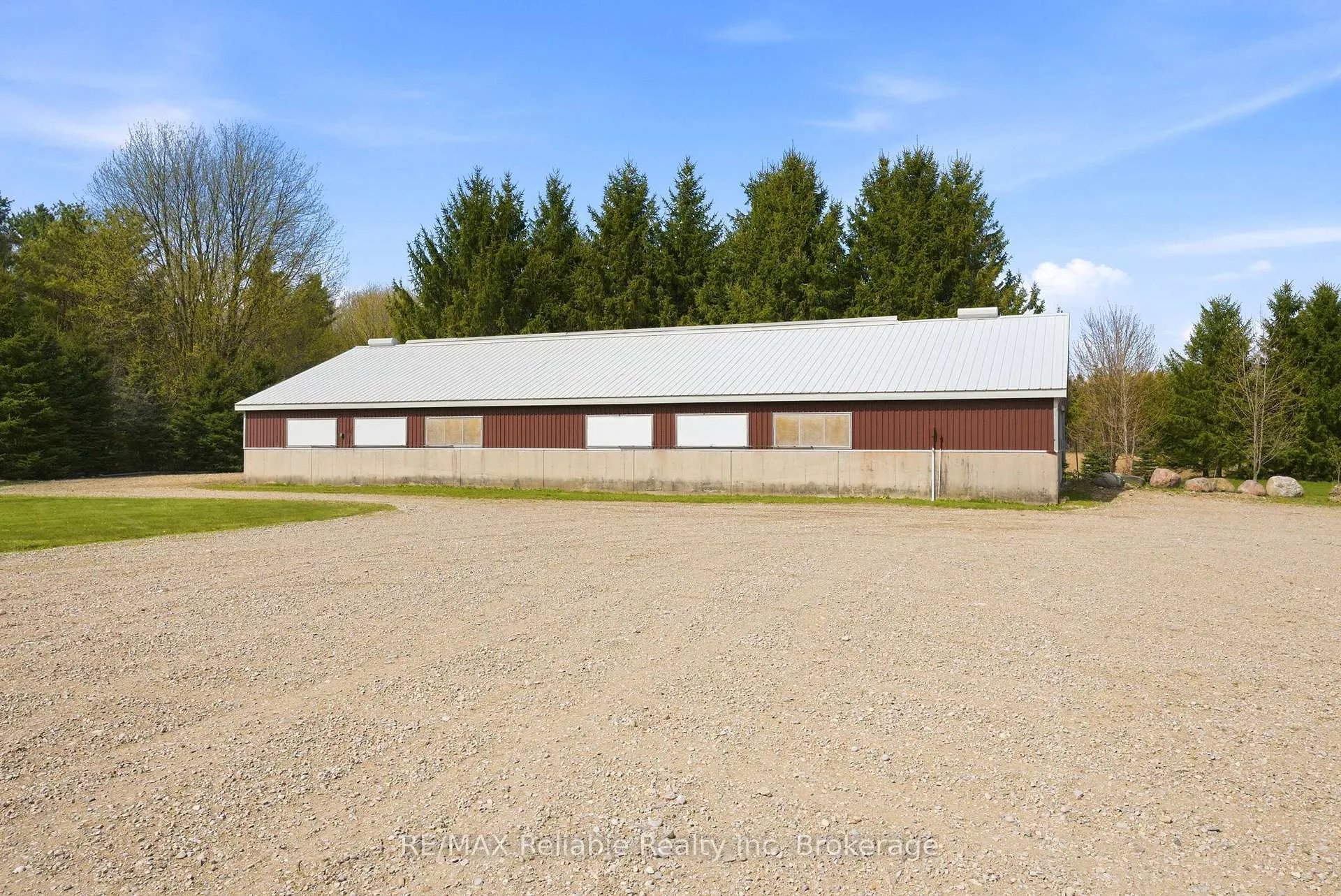 Photo 38 of 42308 Blyth Road, Huron East, Grey — HOMEH