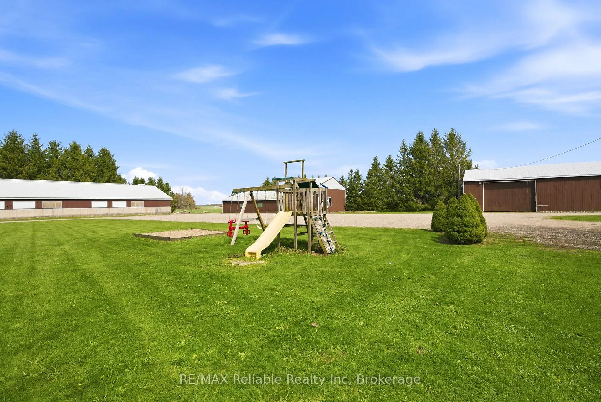 Photo 39 of 42308 Blyth Road, Huron East, Grey — HOMEH