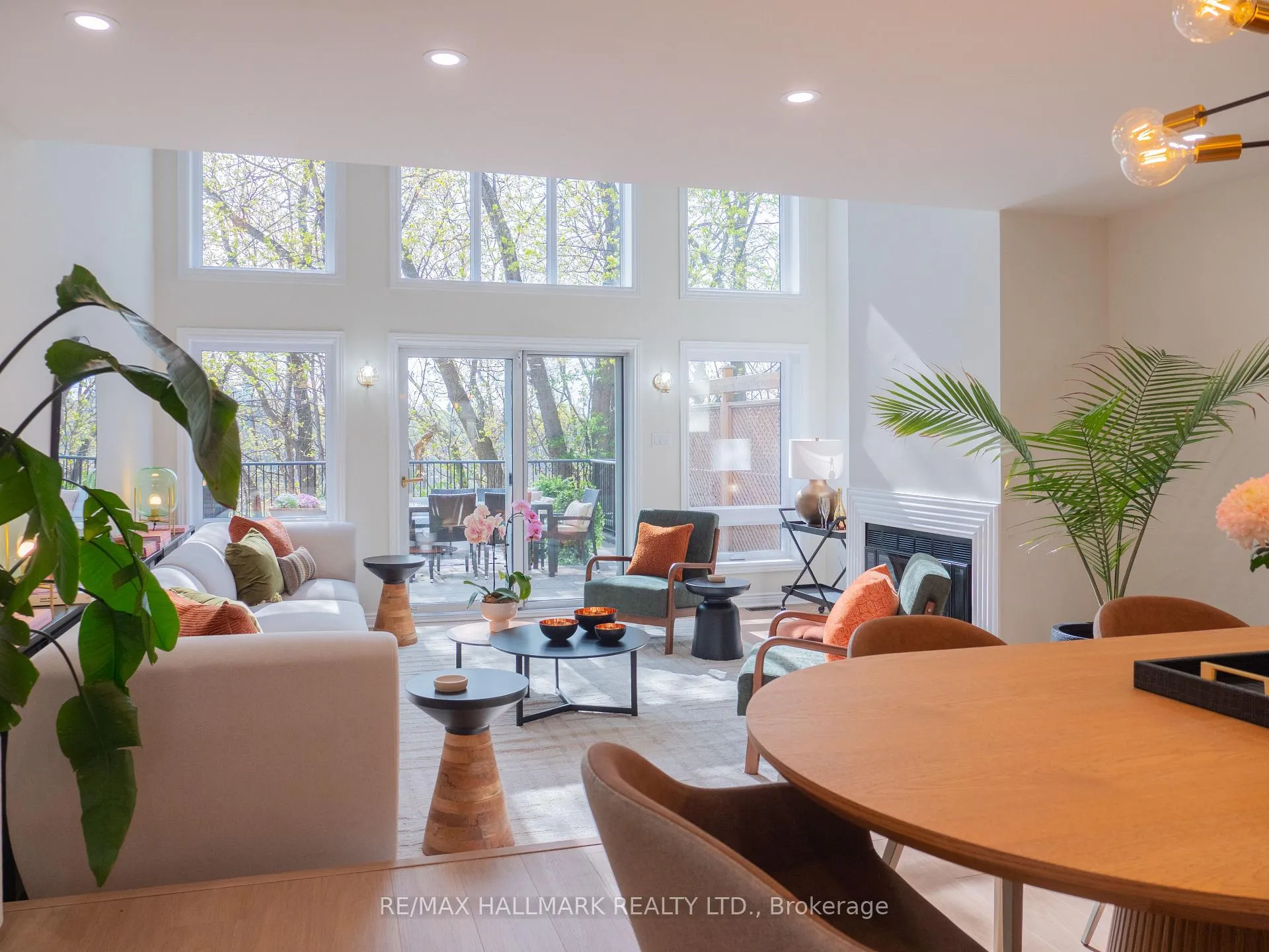 Photo 5 of Unit TH #2, 18 Doncrest Road, Toronto, Playter Estates-Danforth — HOMEH