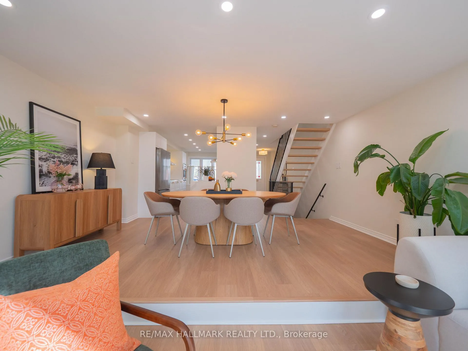 Photo 10 of Unit TH #2, 18 Doncrest Road, Toronto, Playter Estates-Danforth — HOMEH