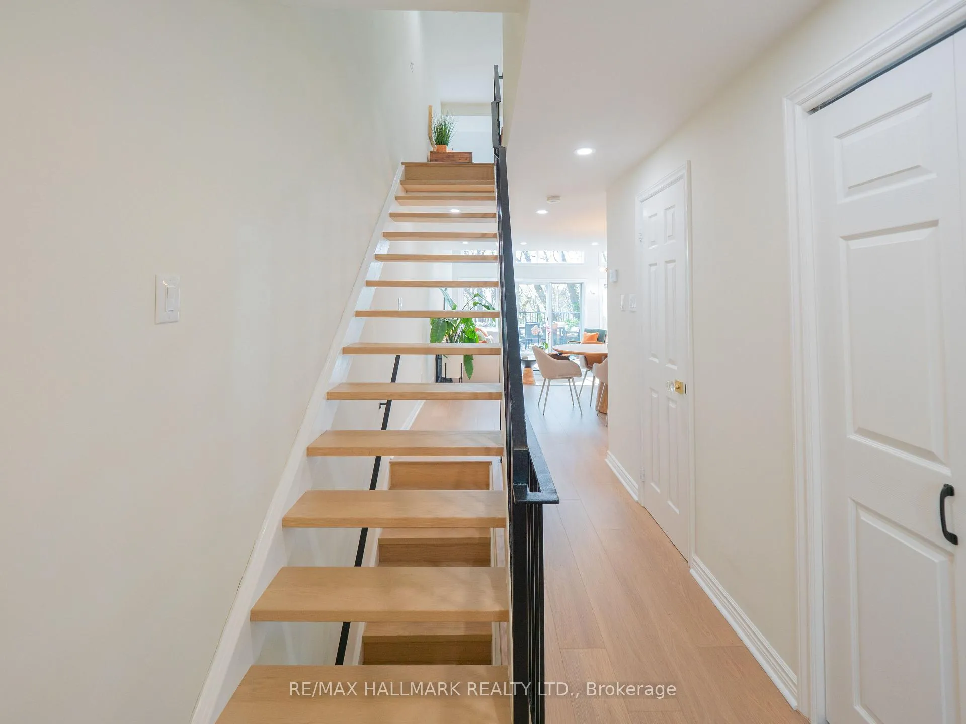 Photo 17 of Unit TH #2, 18 Doncrest Road, Toronto, Playter Estates-Danforth — HOMEH