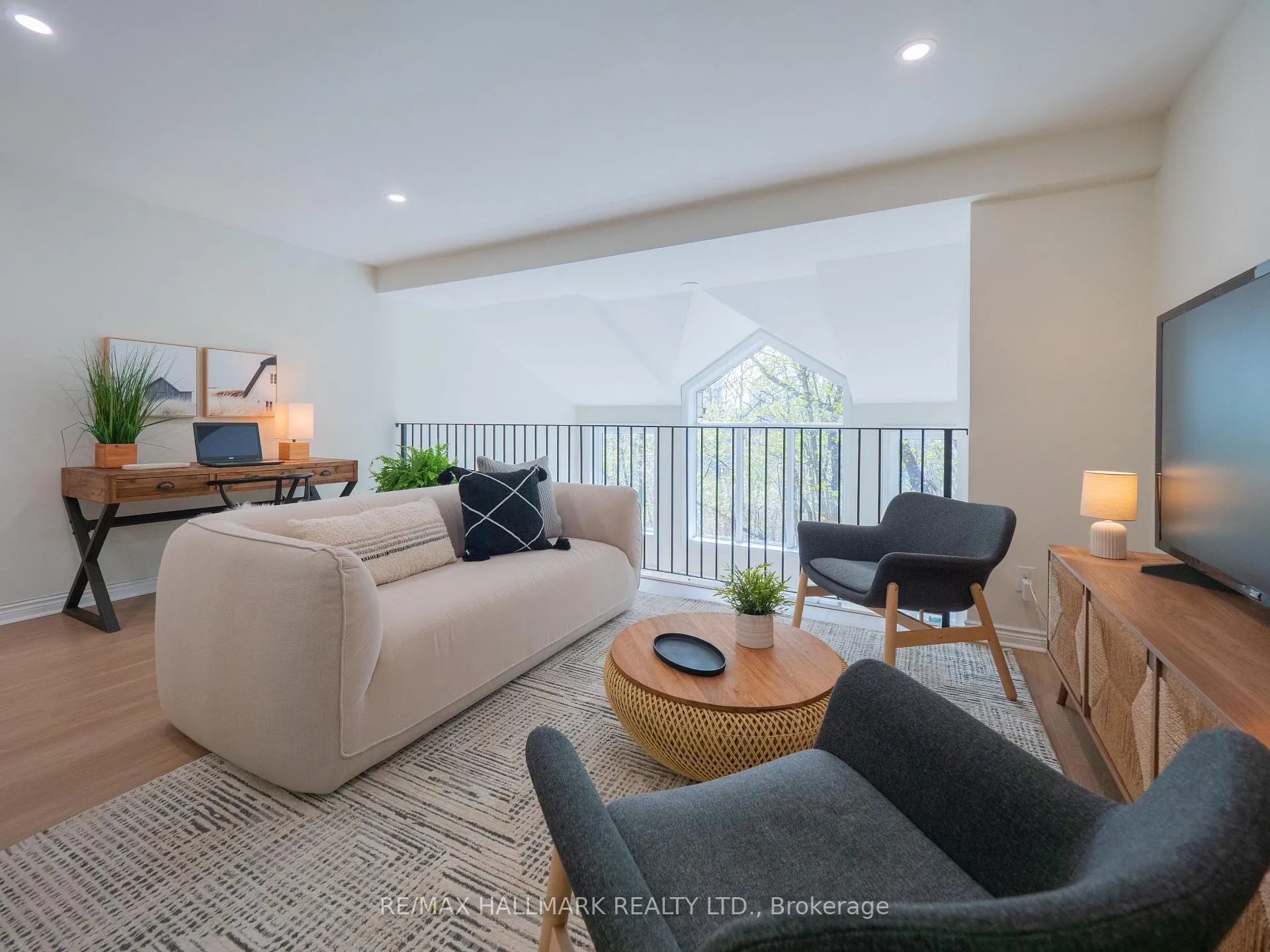 Photo 18 of Unit TH #2, 18 Doncrest Road, Toronto, Playter Estates-Danforth — HOMEH