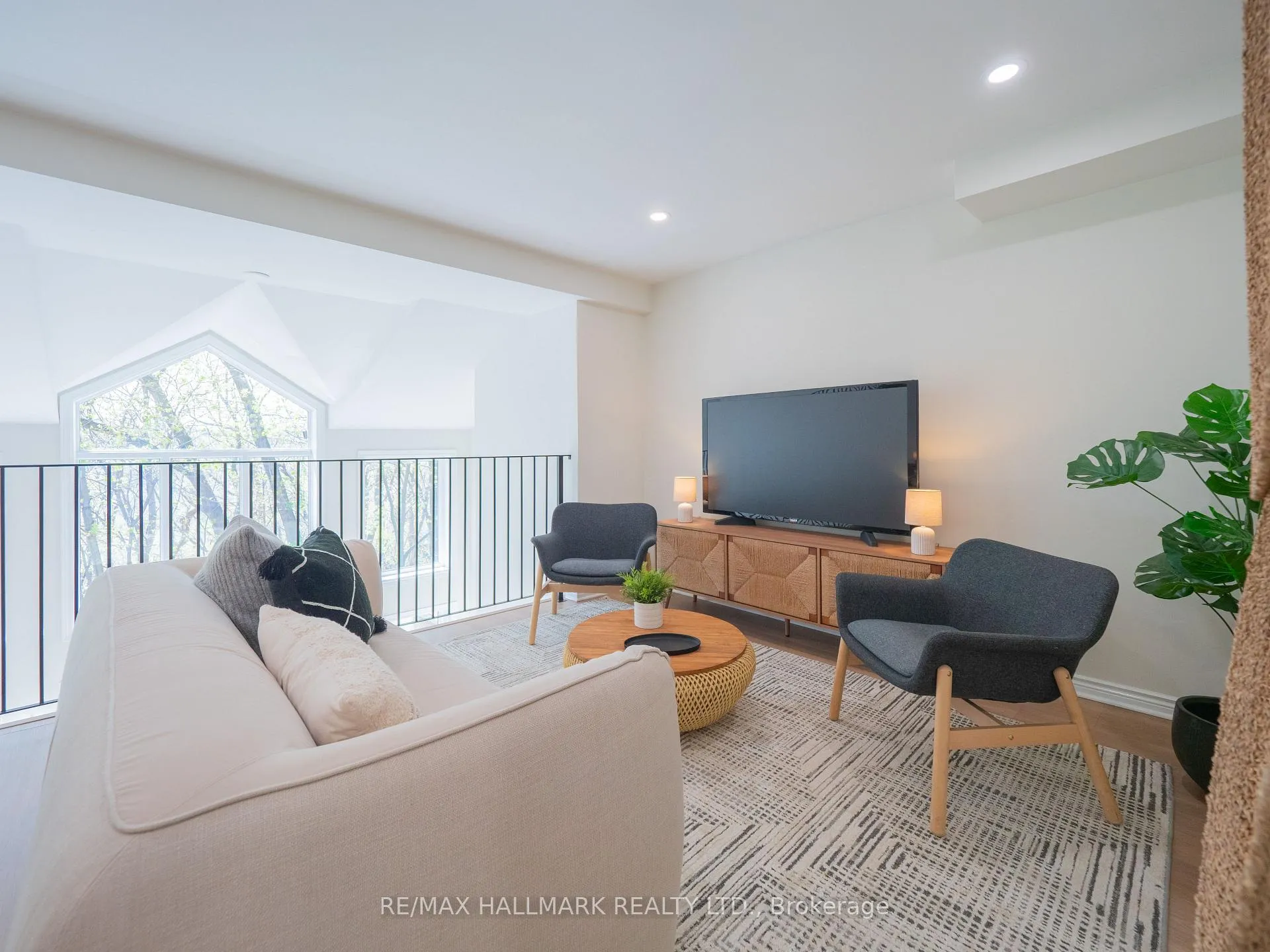 Photo 21 of Unit TH #2, 18 Doncrest Road, Toronto, Playter Estates-Danforth — HOMEH
