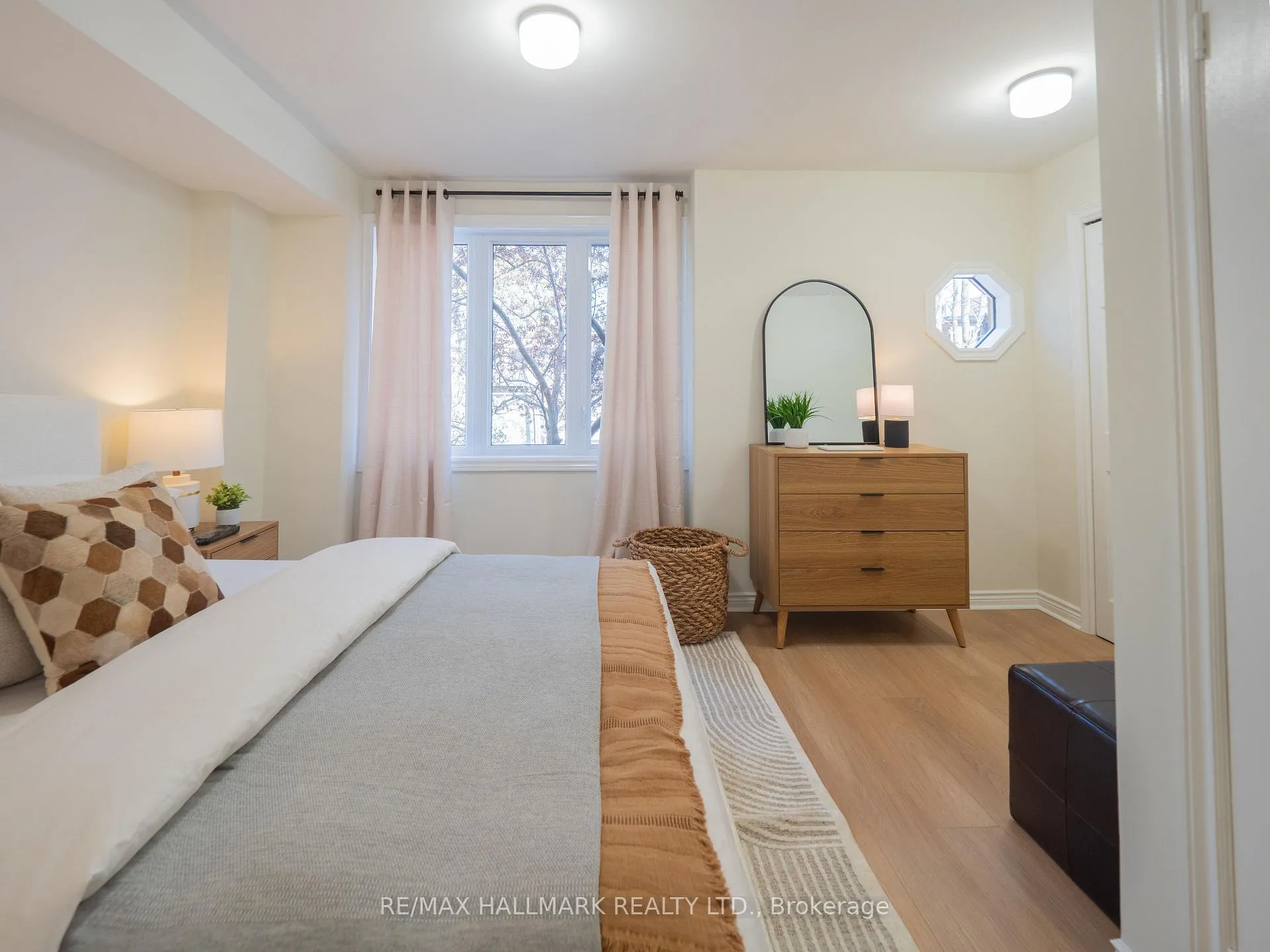 Photo 26 of Unit TH #2, 18 Doncrest Road, Toronto, Playter Estates-Danforth — HOMEH