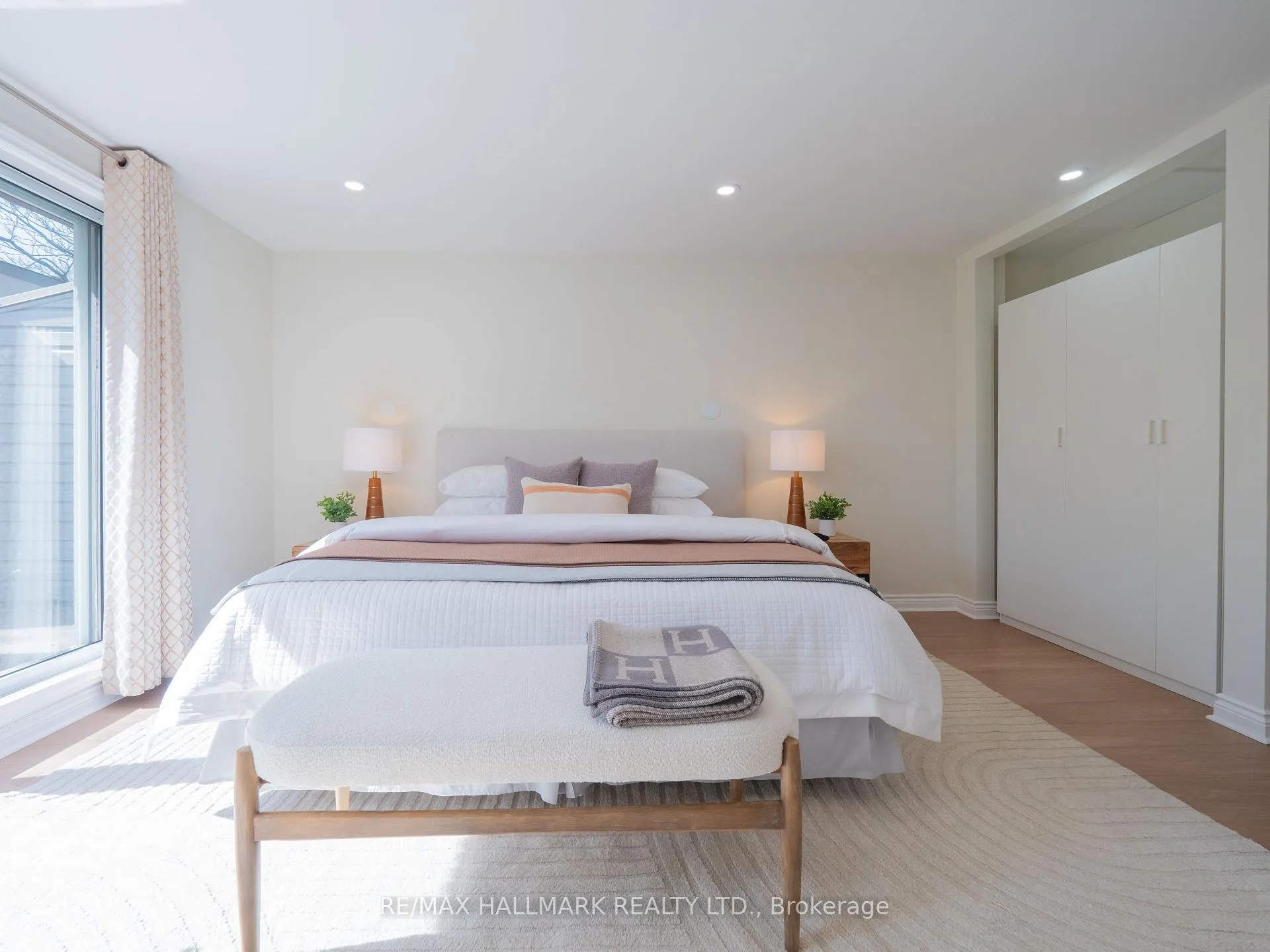 Photo 33 of Unit TH #2, 18 Doncrest Road, Toronto, Playter Estates-Danforth — HOMEH