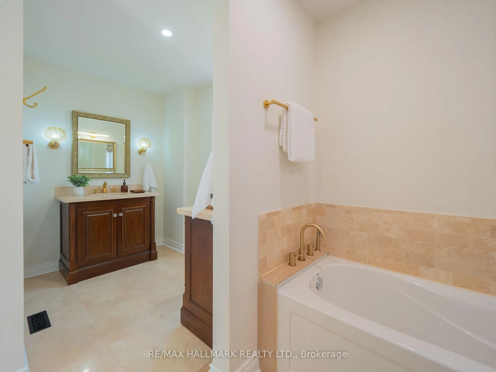 Photo 39 of Unit TH #2, 18 Doncrest Road, Toronto, Playter Estates-Danforth — HOMEH