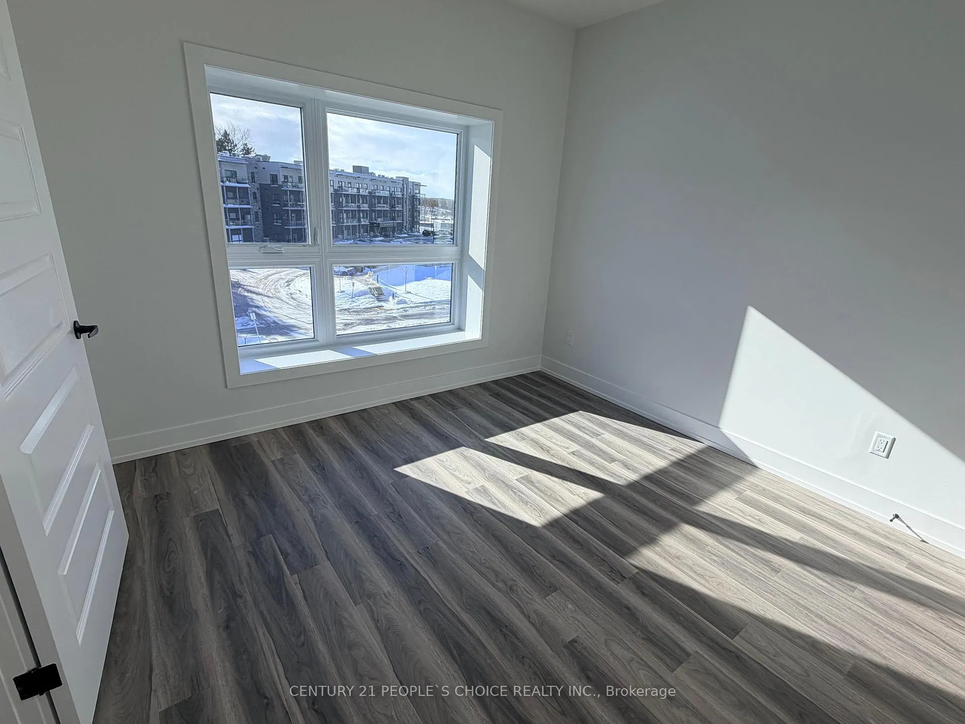 Photo 10 of Unit 418, 1100 Lackner Place, Kitchener — HOMEH