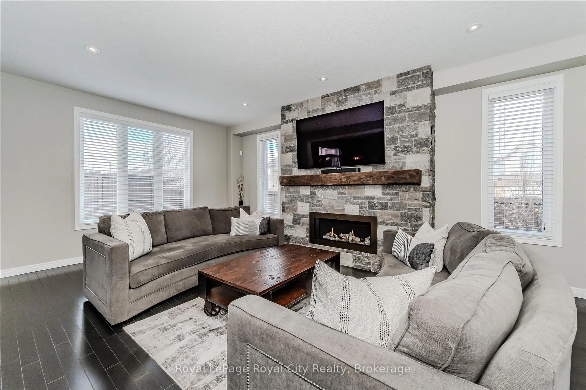 Photo 5 of 24 Popham Drive, Guelph, Grange Road — HOMEH