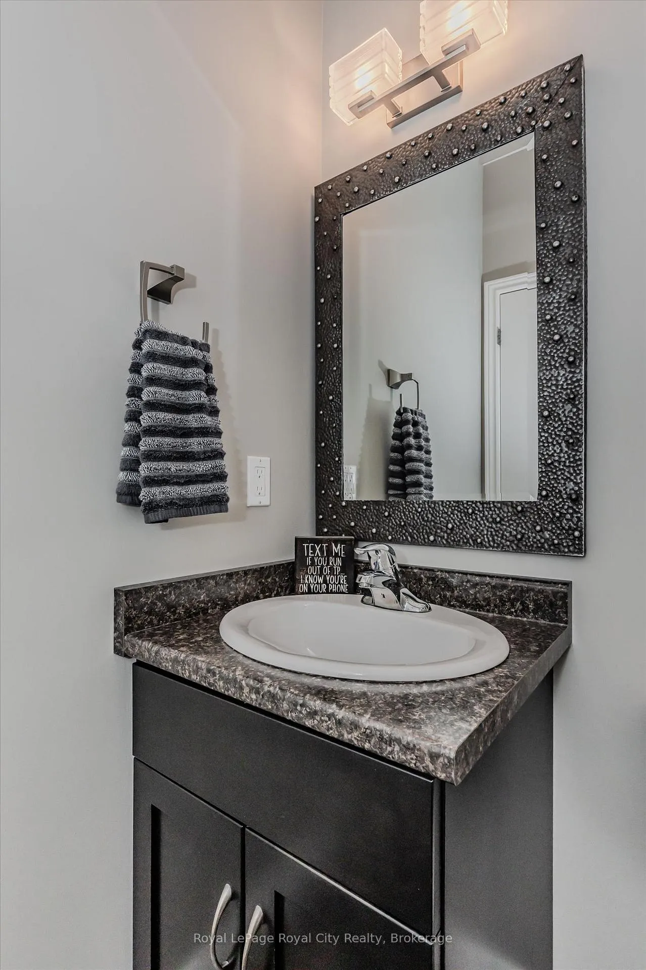 Photo 13 of 24 Popham Drive, Guelph, Grange Road — HOMEH