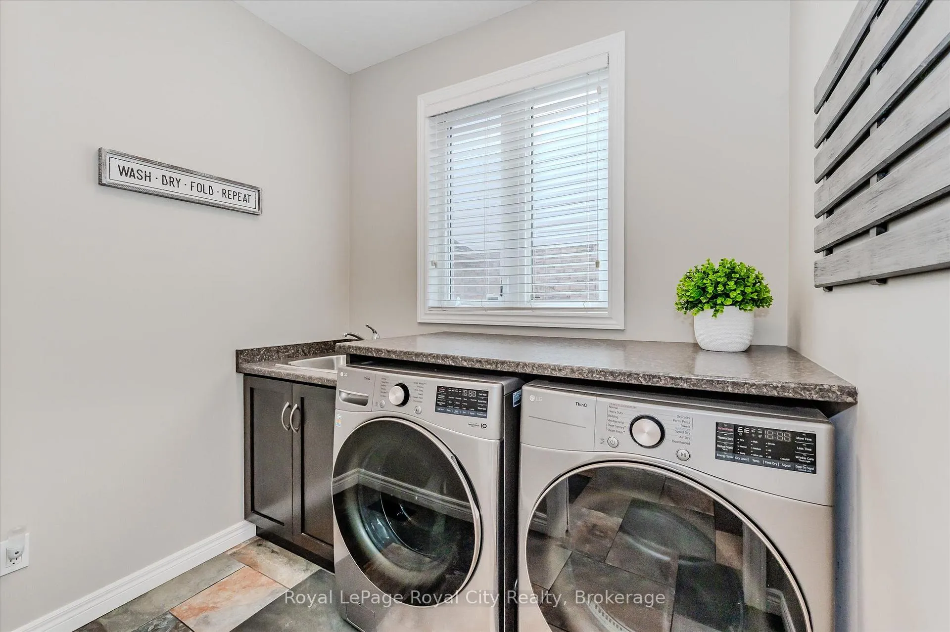 Photo 14 of 24 Popham Drive, Guelph, Grange Road — HOMEH