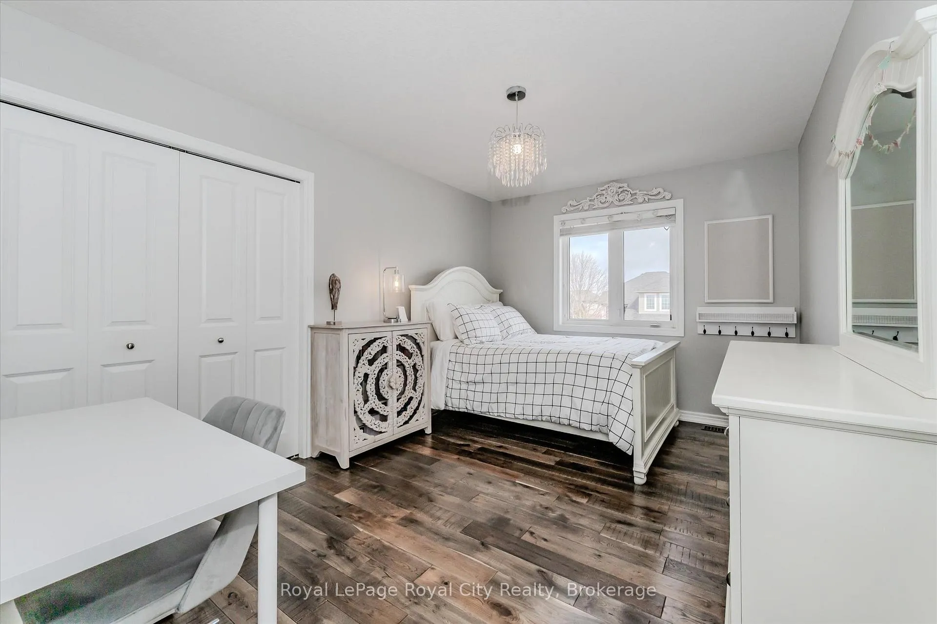 Photo 18 of 24 Popham Drive, Guelph, Grange Road — HOMEH