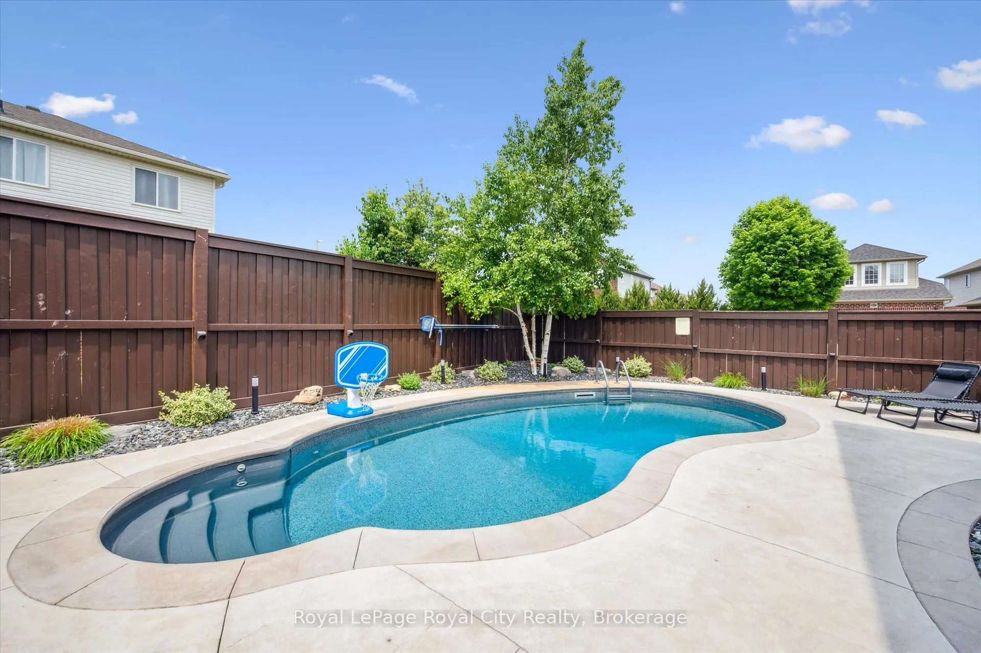 Photo 34 of 24 Popham Drive, Guelph, Grange Road — HOMEH
