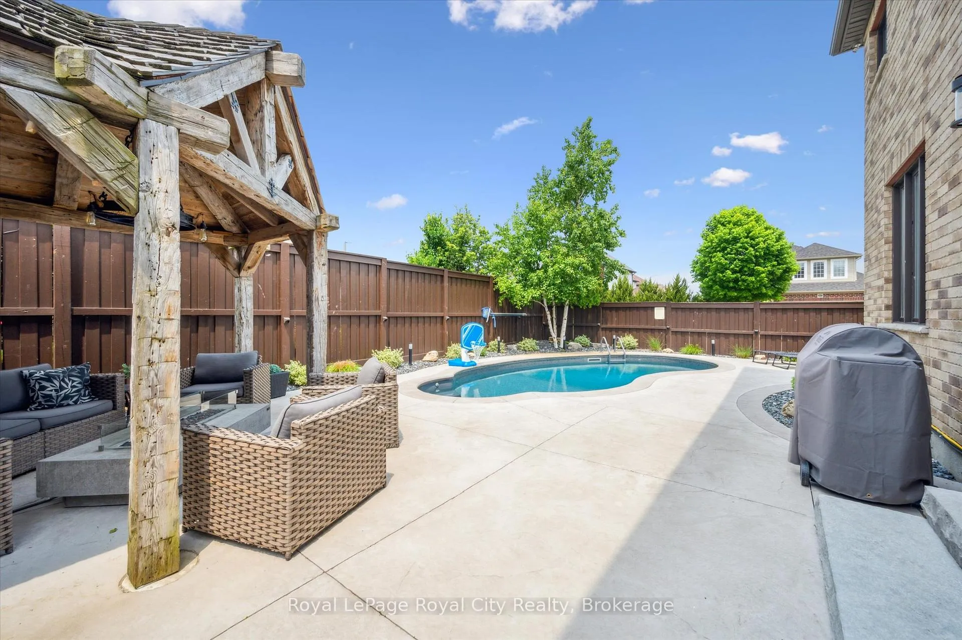 Photo 37 of 24 Popham Drive, Guelph, Grange Road — HOMEH