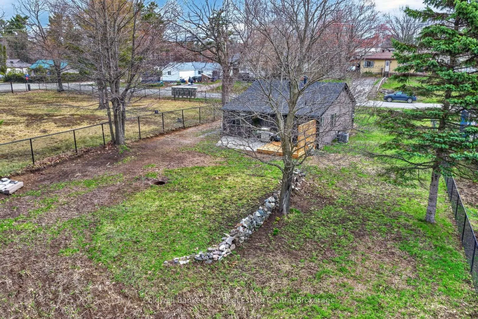 Photo 32 of 935 First Street S, Gravenhurst, Muskoka (S) — HOMEH