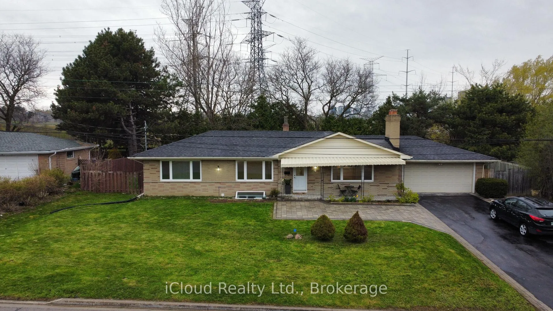 Front of 4 Longbridge Road