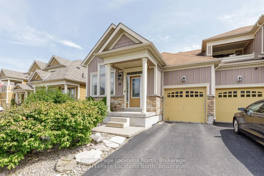 Photo 2 of 35 Sandy Coast Crescent, Wasaga Beach — HOMEH