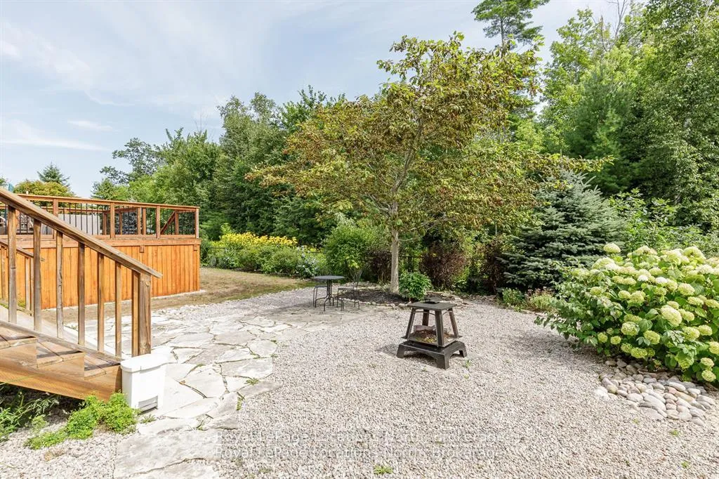 Photo 29 of 35 Sandy Coast Crescent, Wasaga Beach — HOMEH