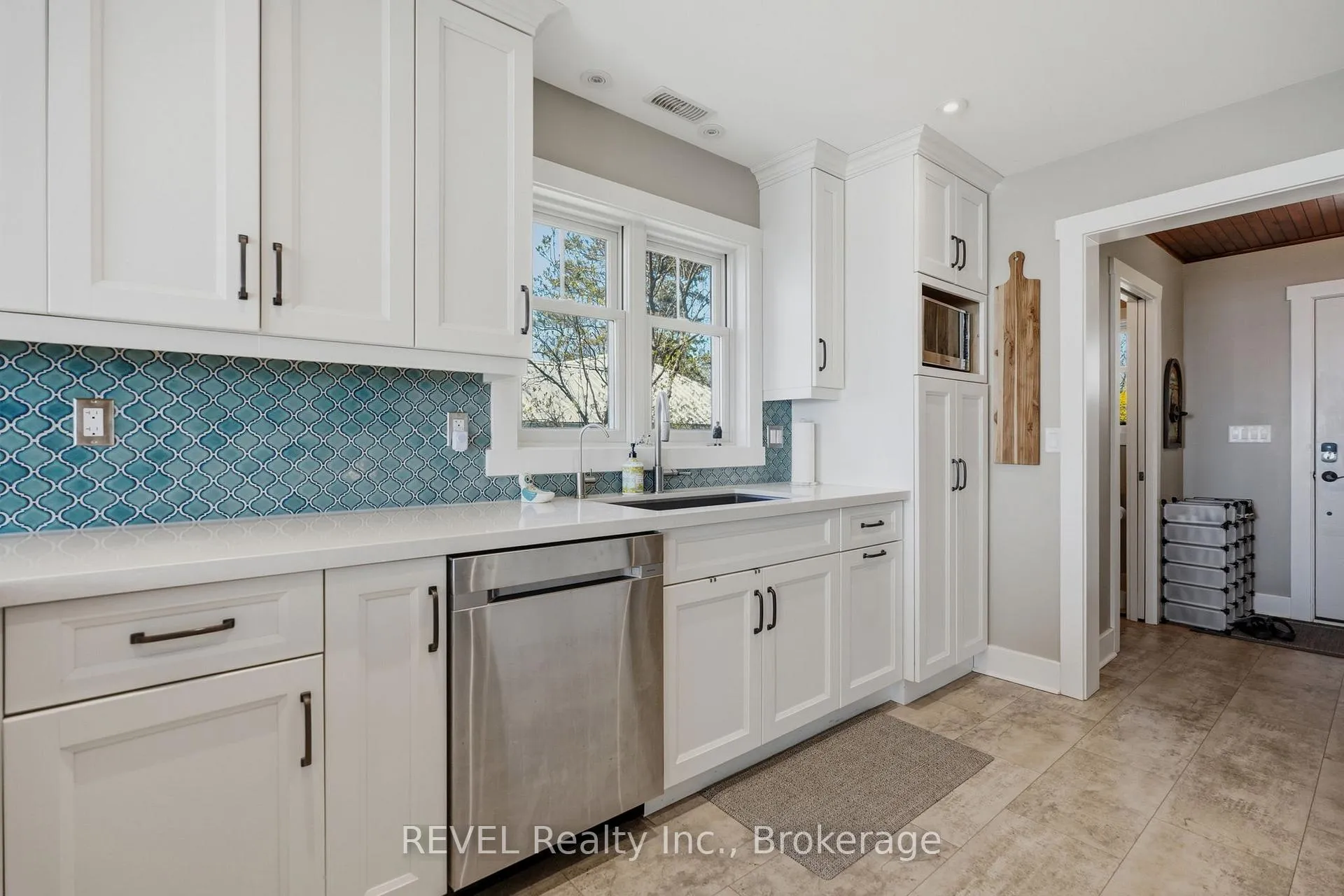 Photo 7 of 3513 Firelane 12, Port Colborne, Sherkston — HOMEH