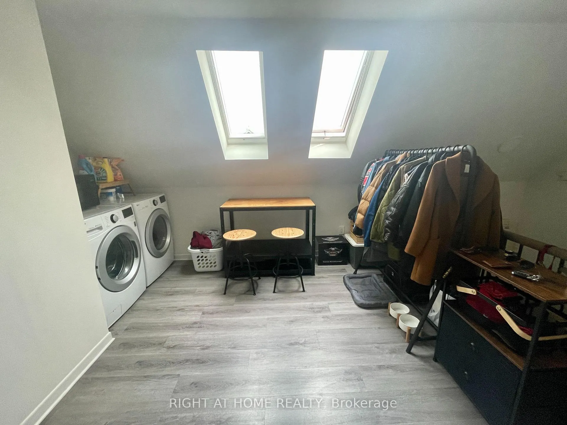 Photo 9 of Unit 4, 1258 Broadview Avenue, Toronto, Broadview North — HOMEH