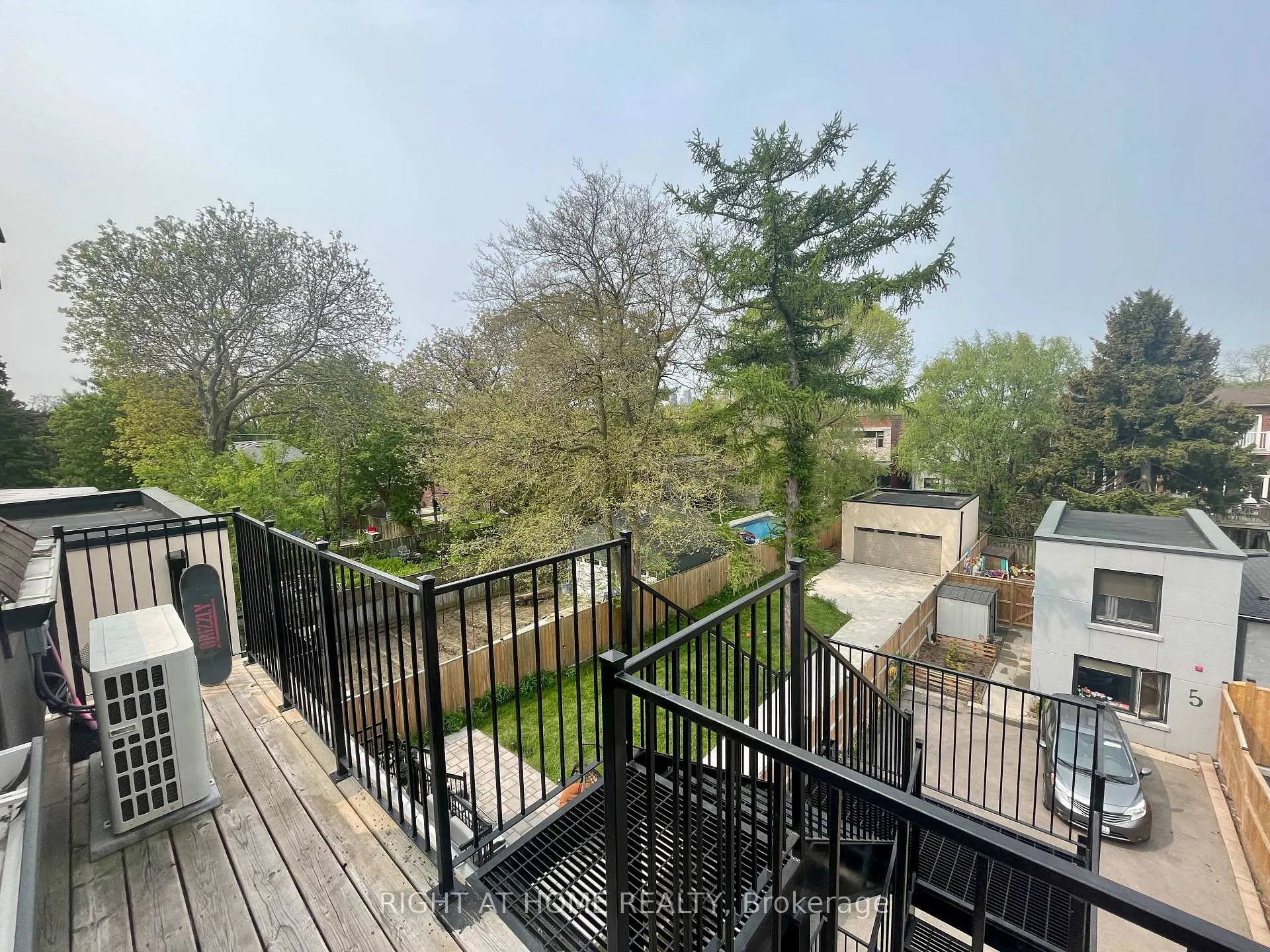 Photo 12 of Unit 4, 1258 Broadview Avenue, Toronto, Broadview North — HOMEH