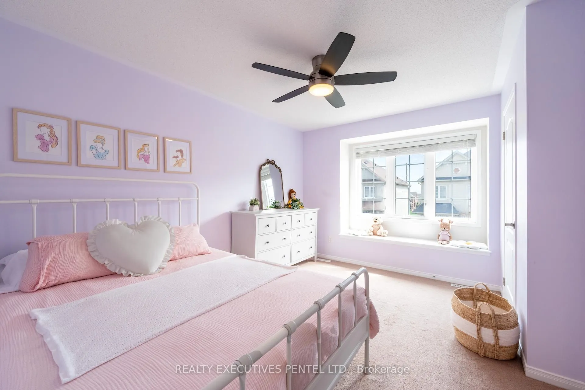 Photo 17 of 89 Lander Crescent, Clarington, Bowmanville — HOMEH