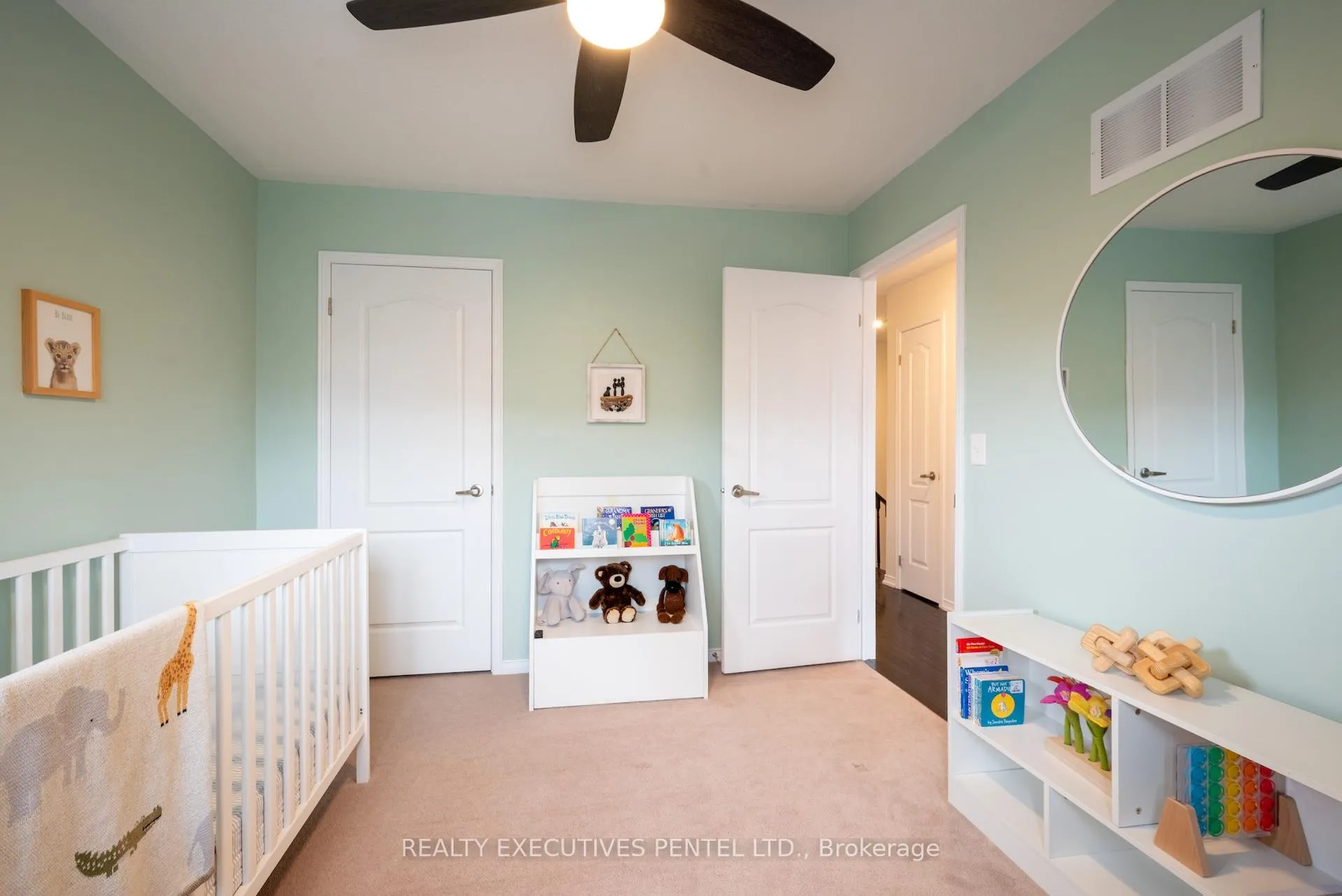 Photo 20 of 89 Lander Crescent, Clarington, Bowmanville — HOMEH