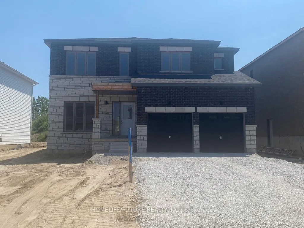 Photo 1 of 22 Bird Street, Norfolk, Simcoe — HOMEH