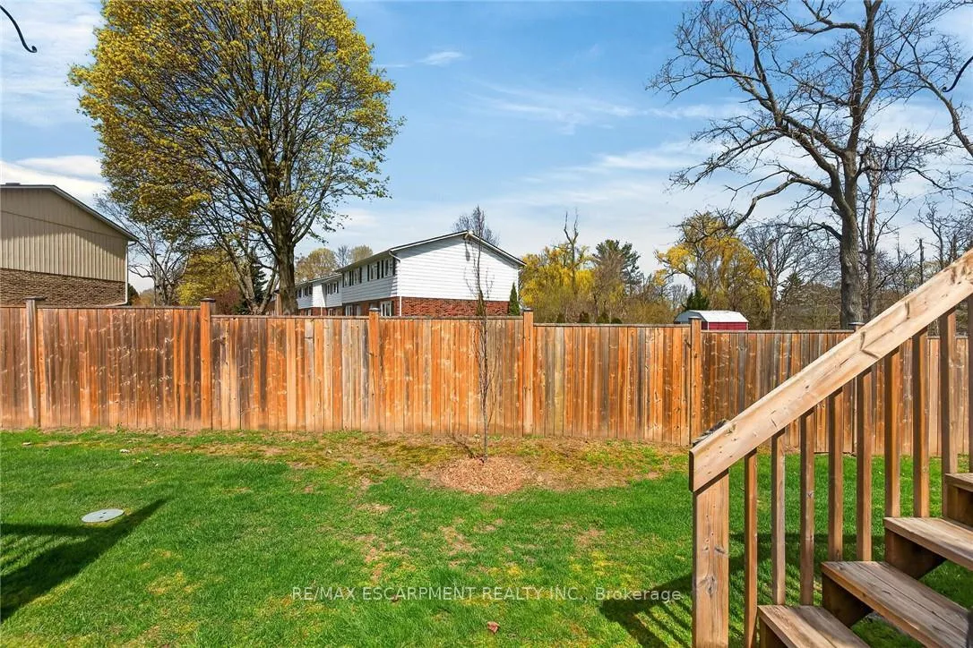 Photo 40 of Unit 7, 418 Nelson Street W, Norfolk, Port Dover — HOMEH