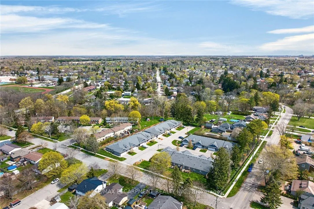 Photo 48 of Unit 7, 418 Nelson Street W, Norfolk, Port Dover — HOMEH