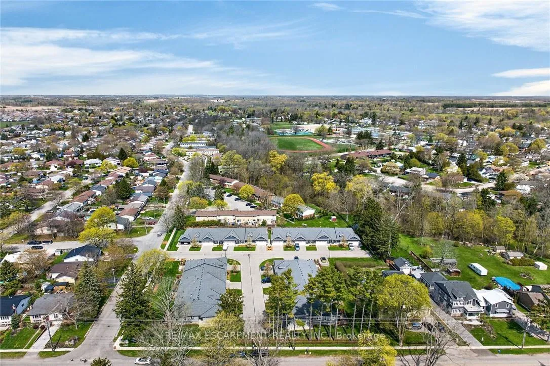 Photo 49 of Unit 7, 418 Nelson Street W, Norfolk, Port Dover — HOMEH