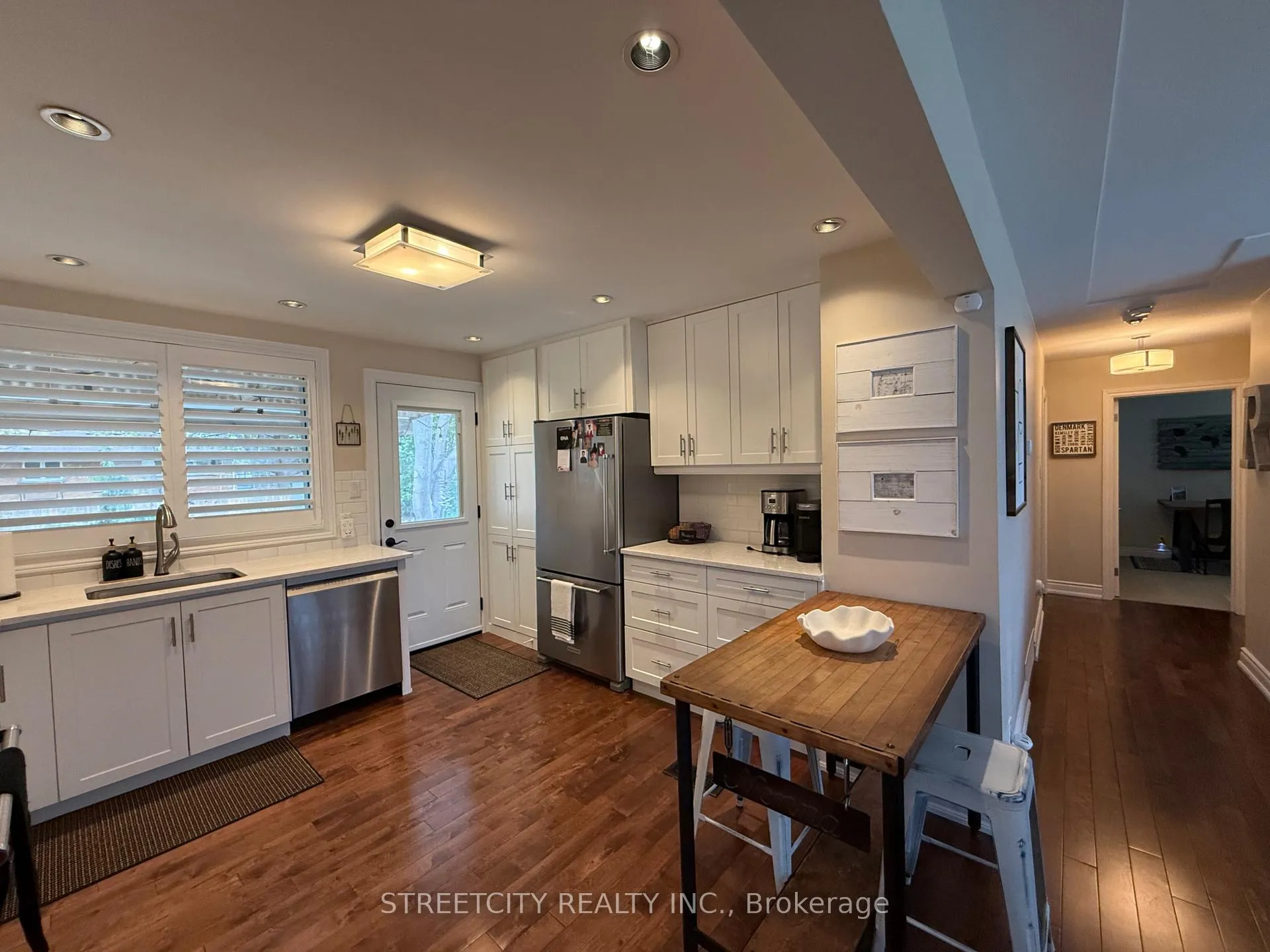 Photo 7 of 1320 Kim Street, Sarnia — HOMEH