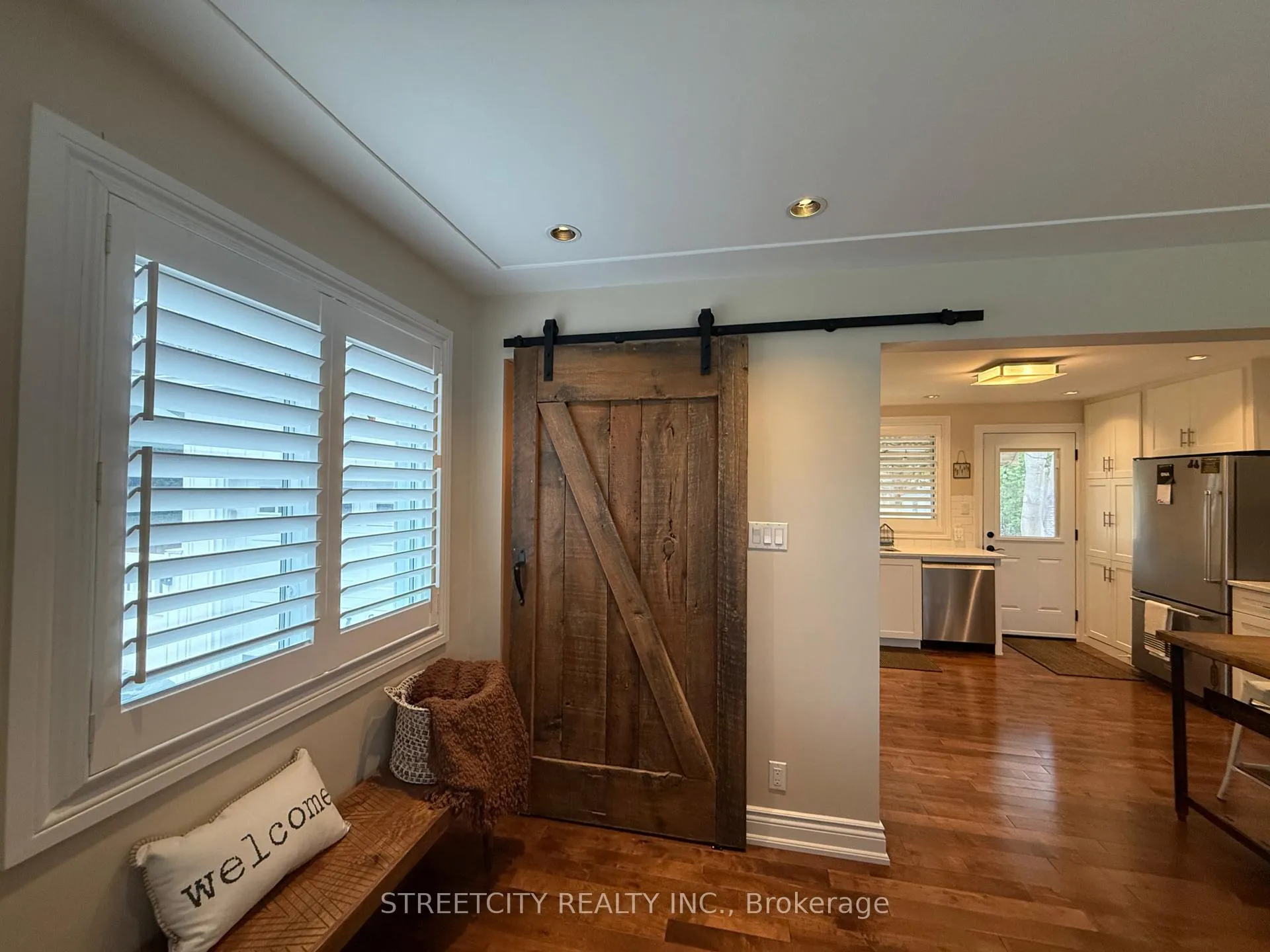 Photo 13 of 1320 Kim Street, Sarnia — HOMEH