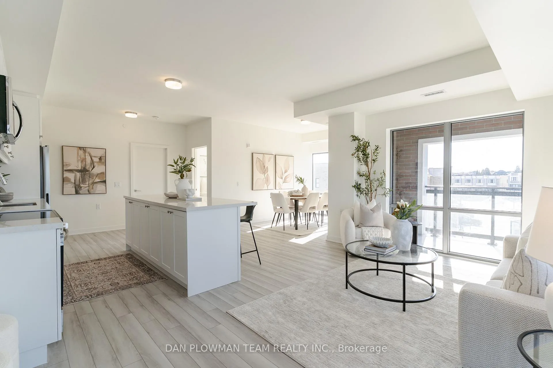 Photo 2 of Unit 321, 51 Clarington Boulevard, Clarington, Bowmanville — HOMEH