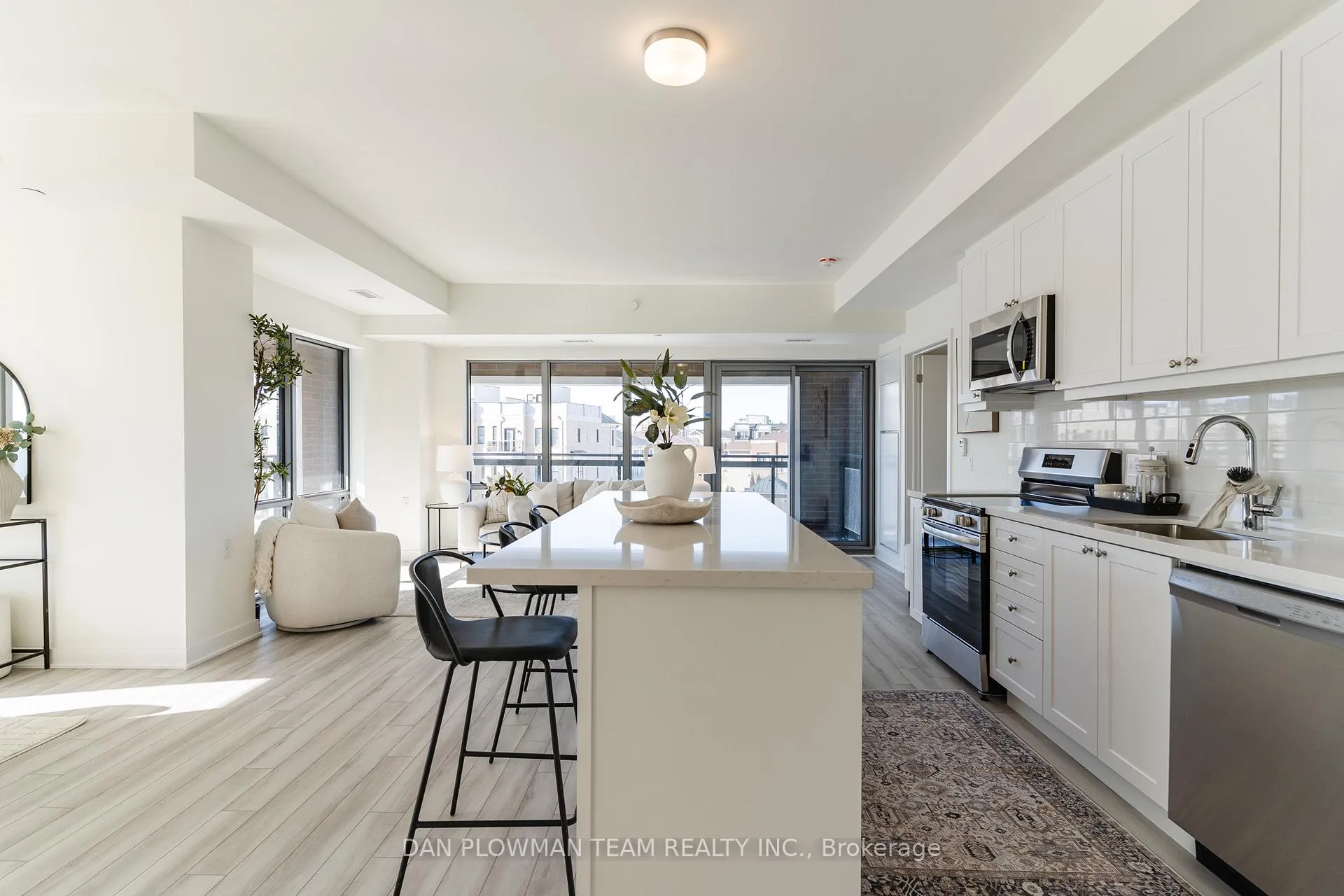 Photo 12 of Unit 321, 51 Clarington Boulevard, Clarington, Bowmanville — HOMEH