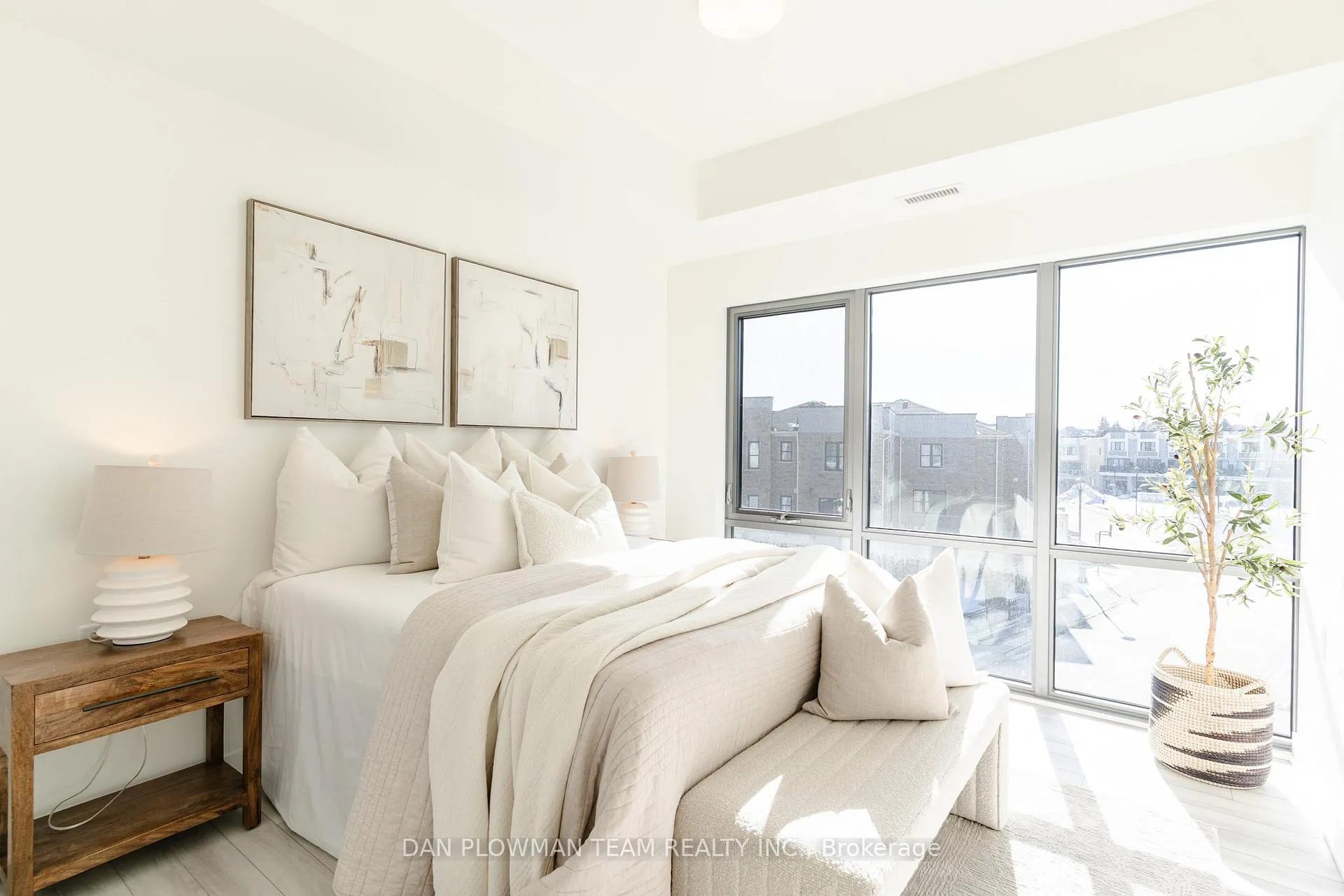 Photo 19 of Unit 321, 51 Clarington Boulevard, Clarington, Bowmanville — HOMEH