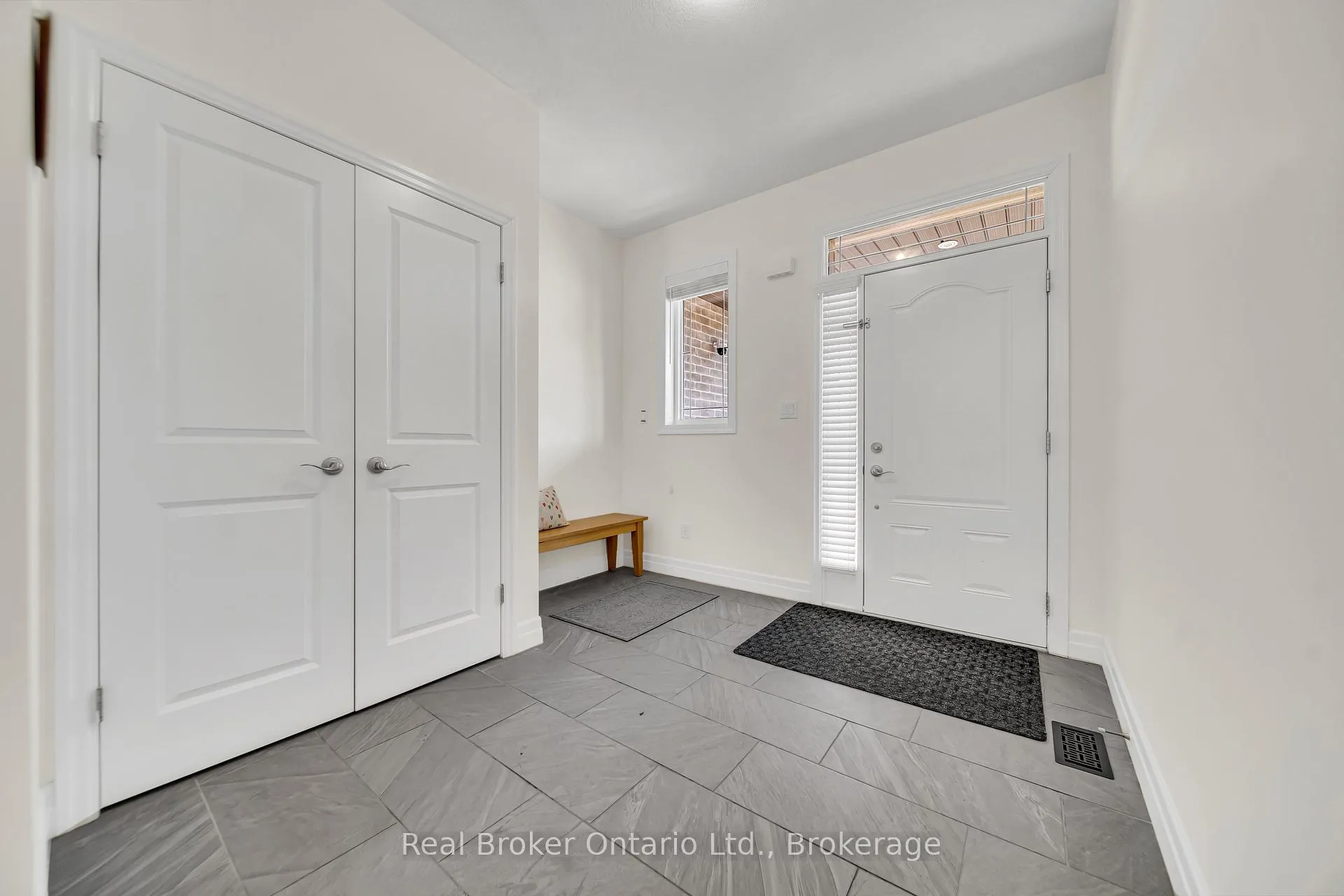 Photo 11 of 433 Twinleaf Street, Waterloo — HOMEH