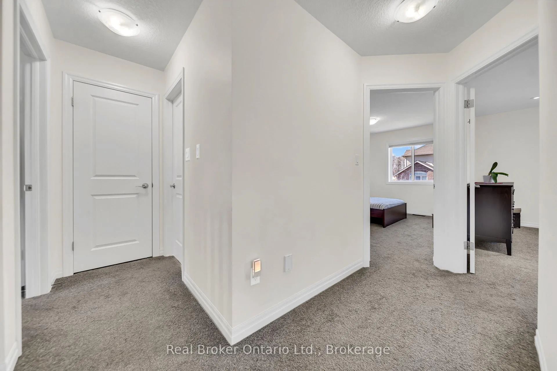 Photo 28 of 433 Twinleaf Street, Waterloo — HOMEH