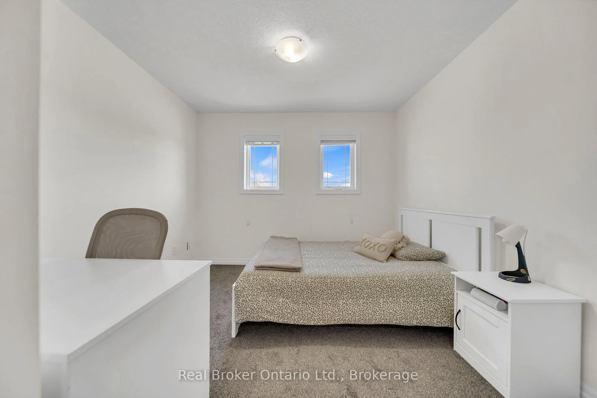 Photo 34 of 433 Twinleaf Street, Waterloo — HOMEH