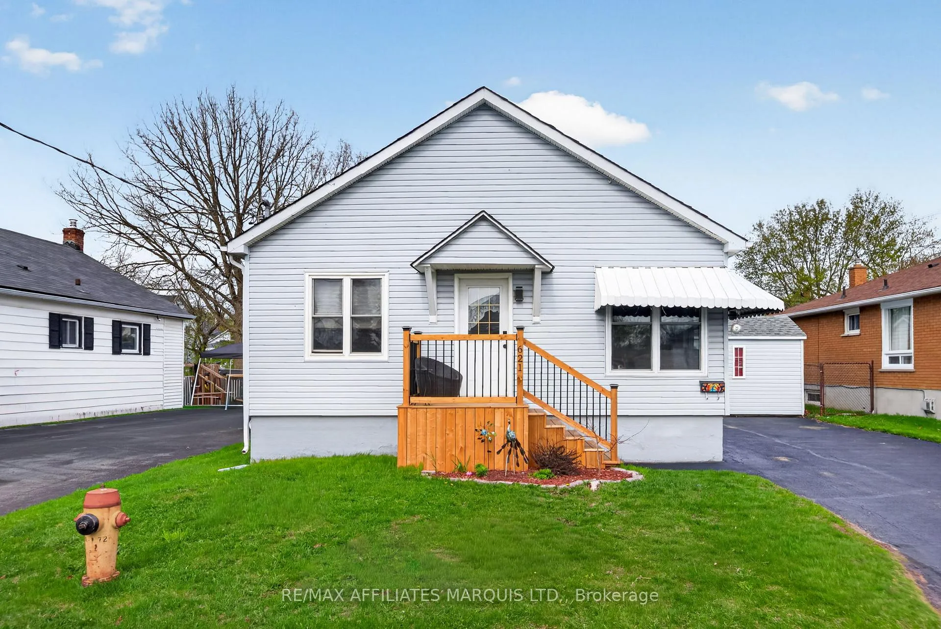 Photo 1 of 621 Grantwood Avenue, Cornwall — HOMEH