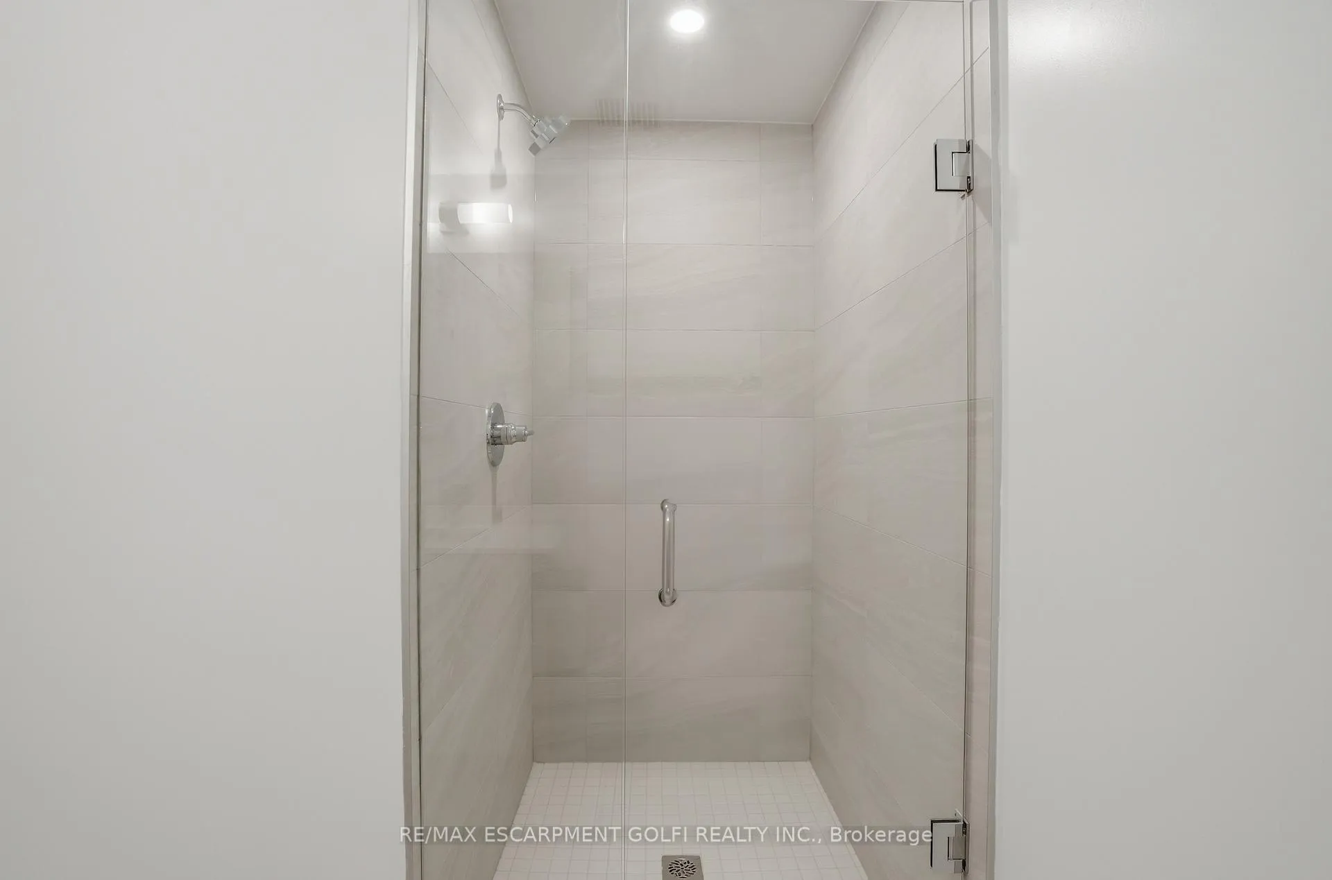 Photo 20 of Unit 1408, 2075 Lakeshore Road, Burlington, Brant — HOMEH