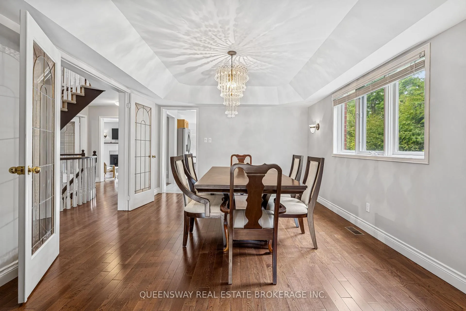 Photo 7 of 69 Cityview Circle, Barrie, Holly — HOMEH
