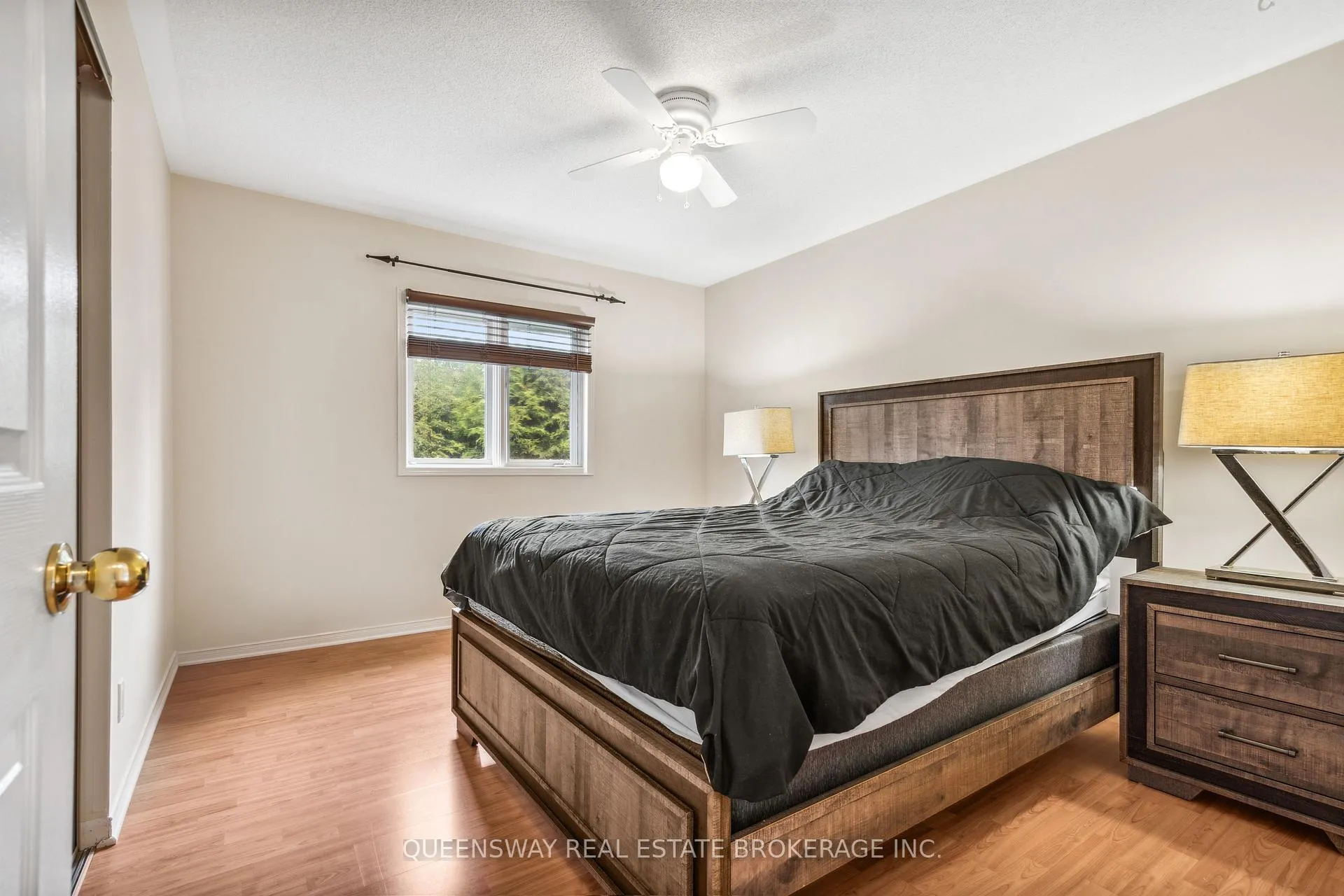 Photo 25 of 69 Cityview Circle, Barrie, Holly — HOMEH