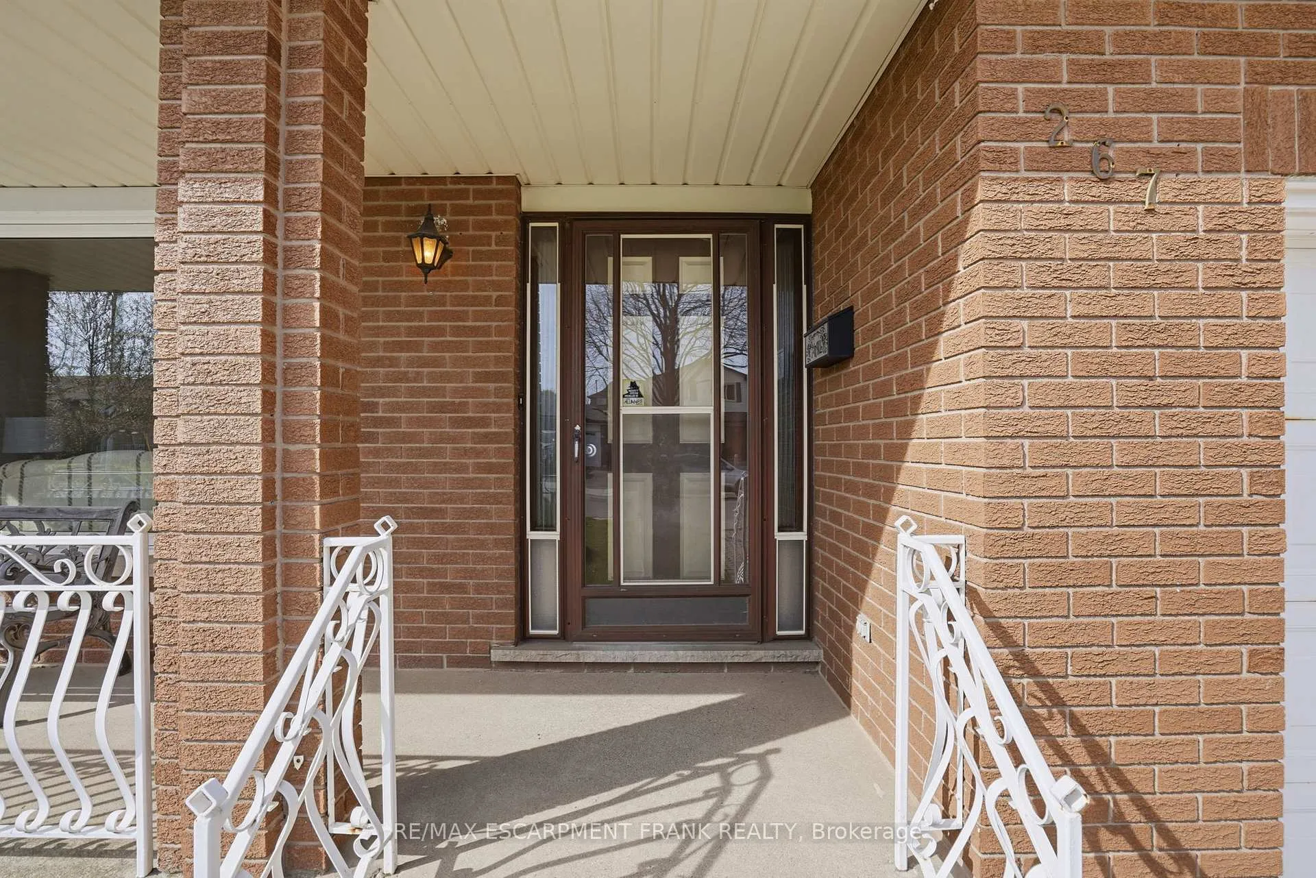 Photo 4 of 267 Greencedar Drive, Hamilton, Gurnett — HOMEH