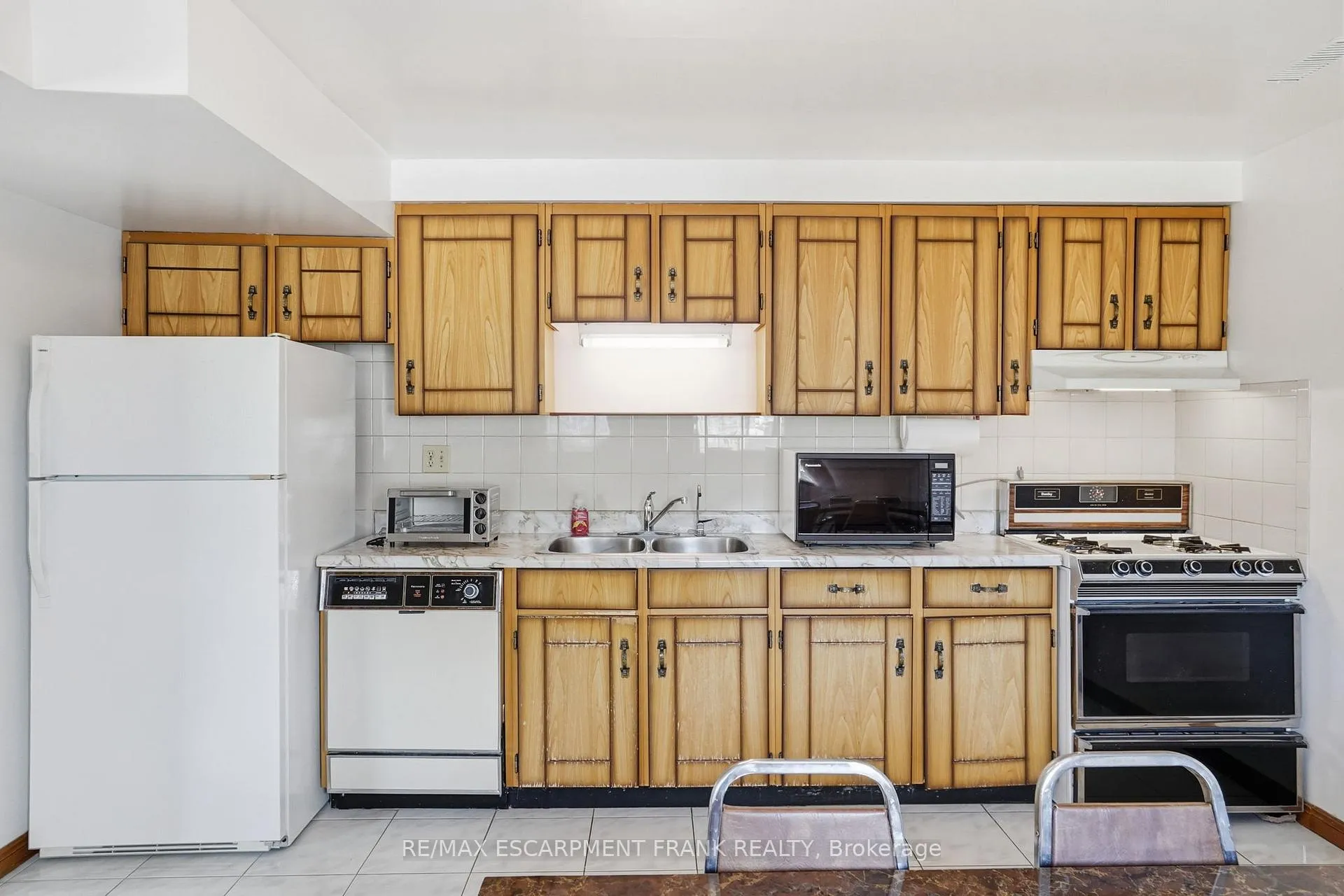Photo 39 of 267 Greencedar Drive, Hamilton, Gurnett — HOMEH
